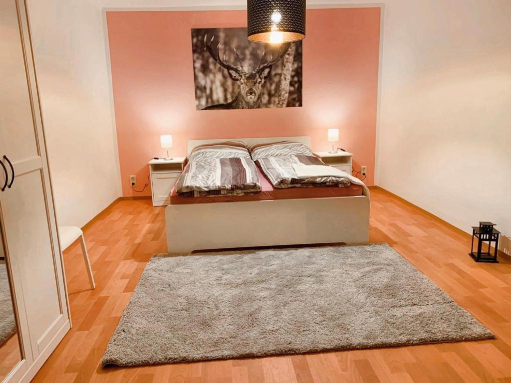 One-Bedroom Apartment - Photo 1