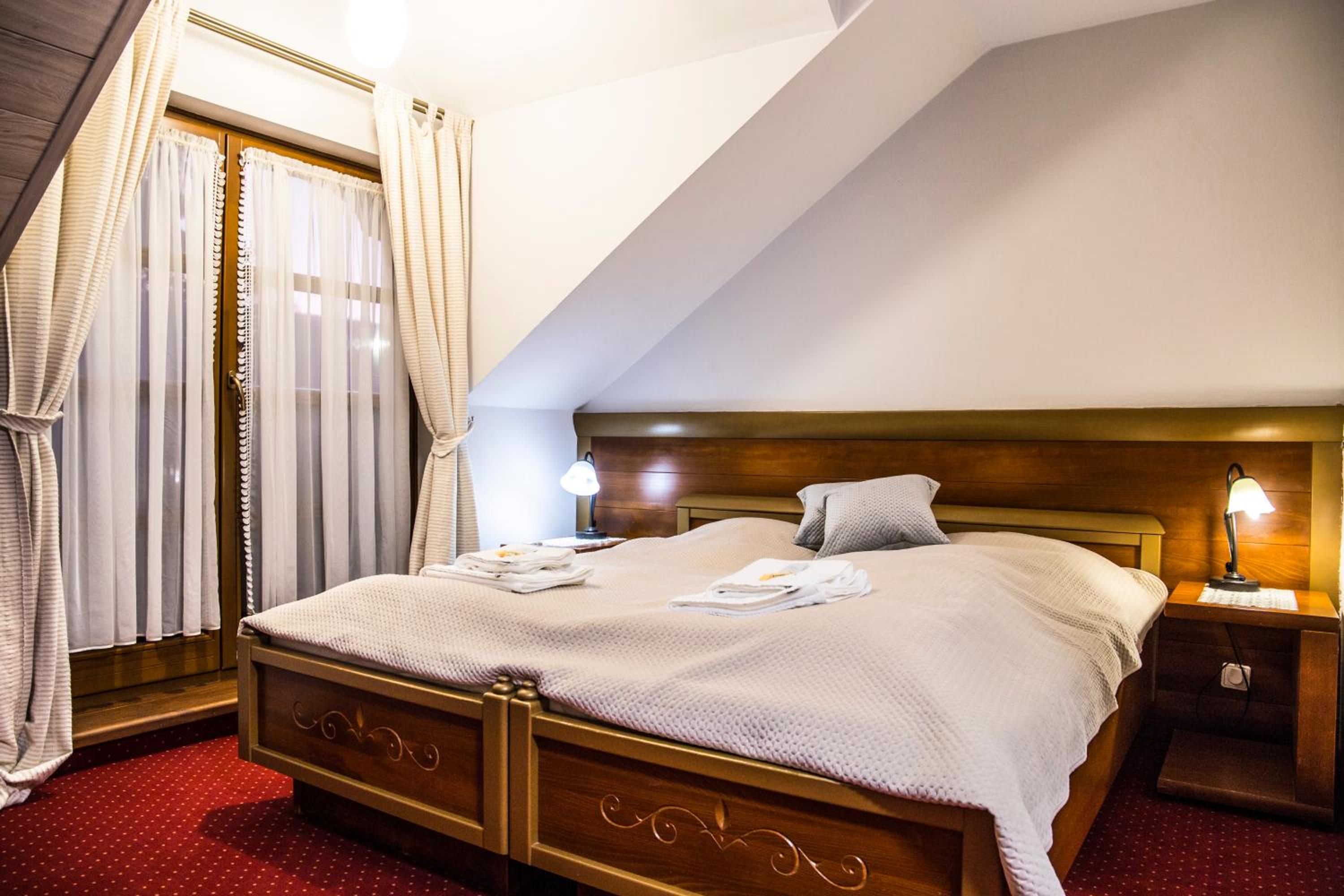 Standard Double Room - Photo 1