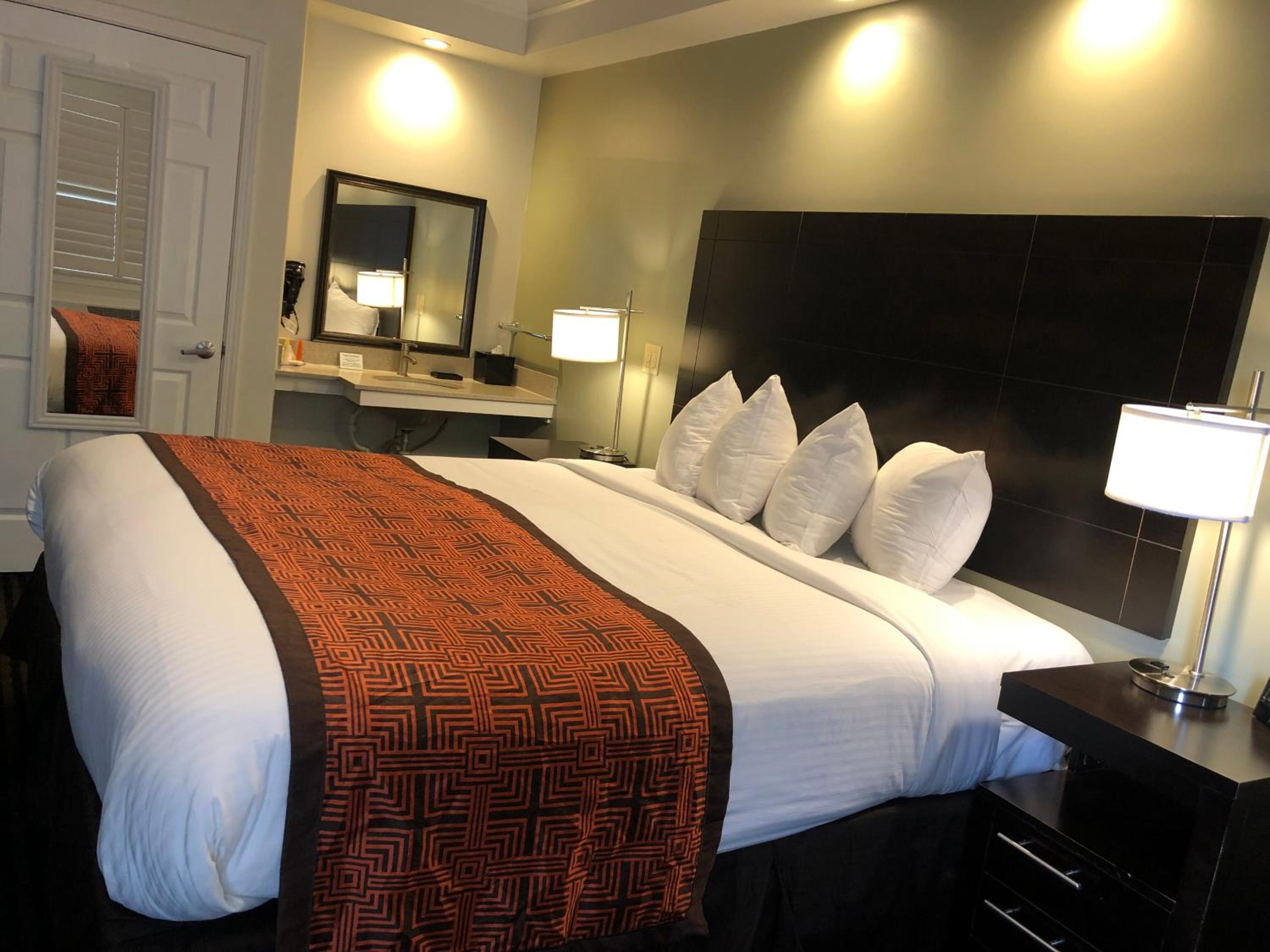 King Room - Disability Access - Photo 1