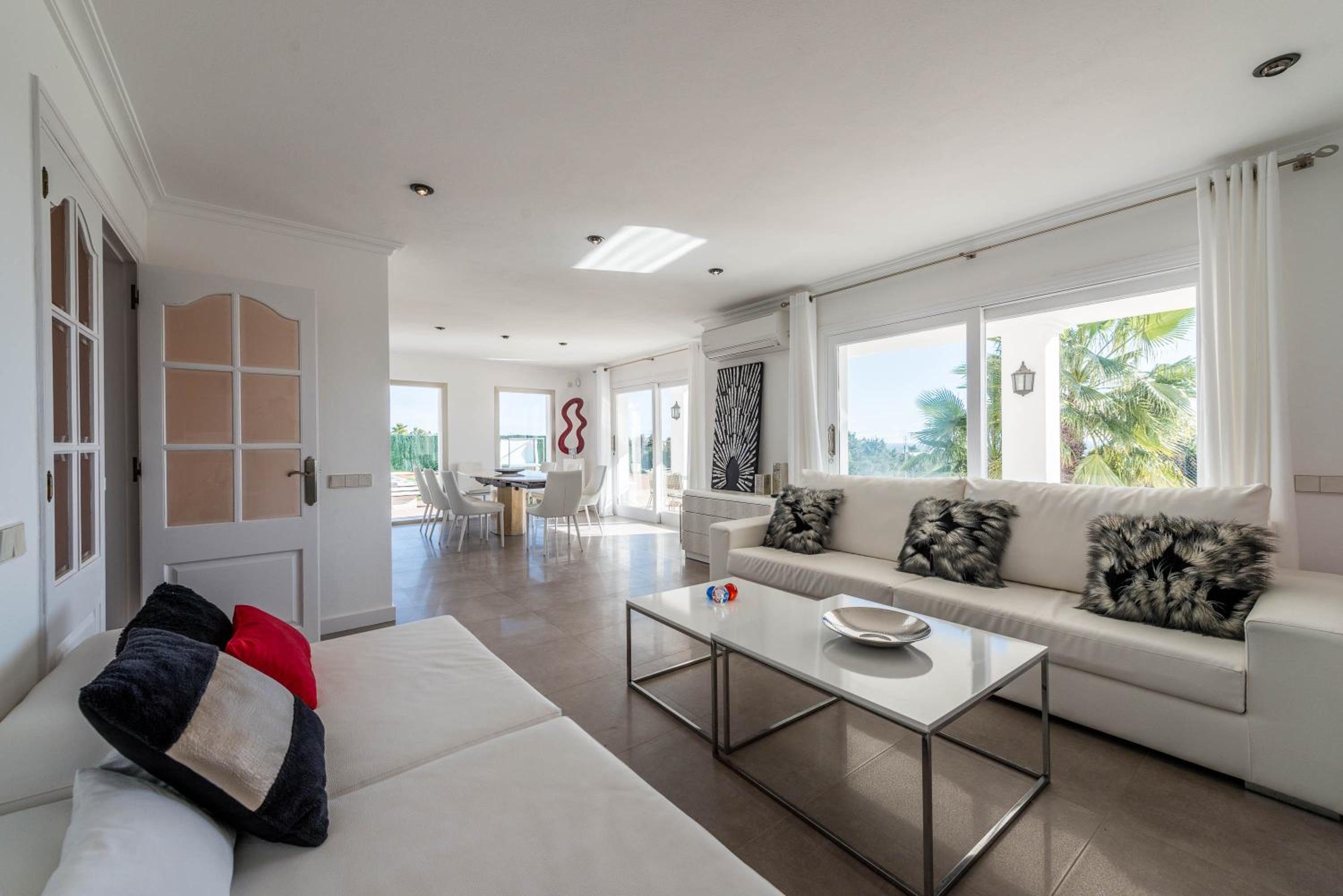Casa de cuatro habitaciones