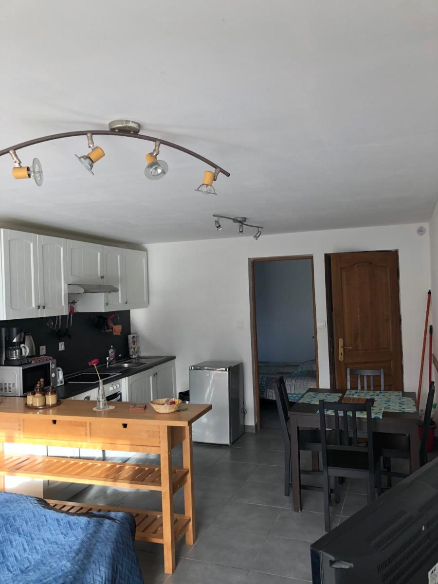 Apartment - Ground Floor - Photo 5