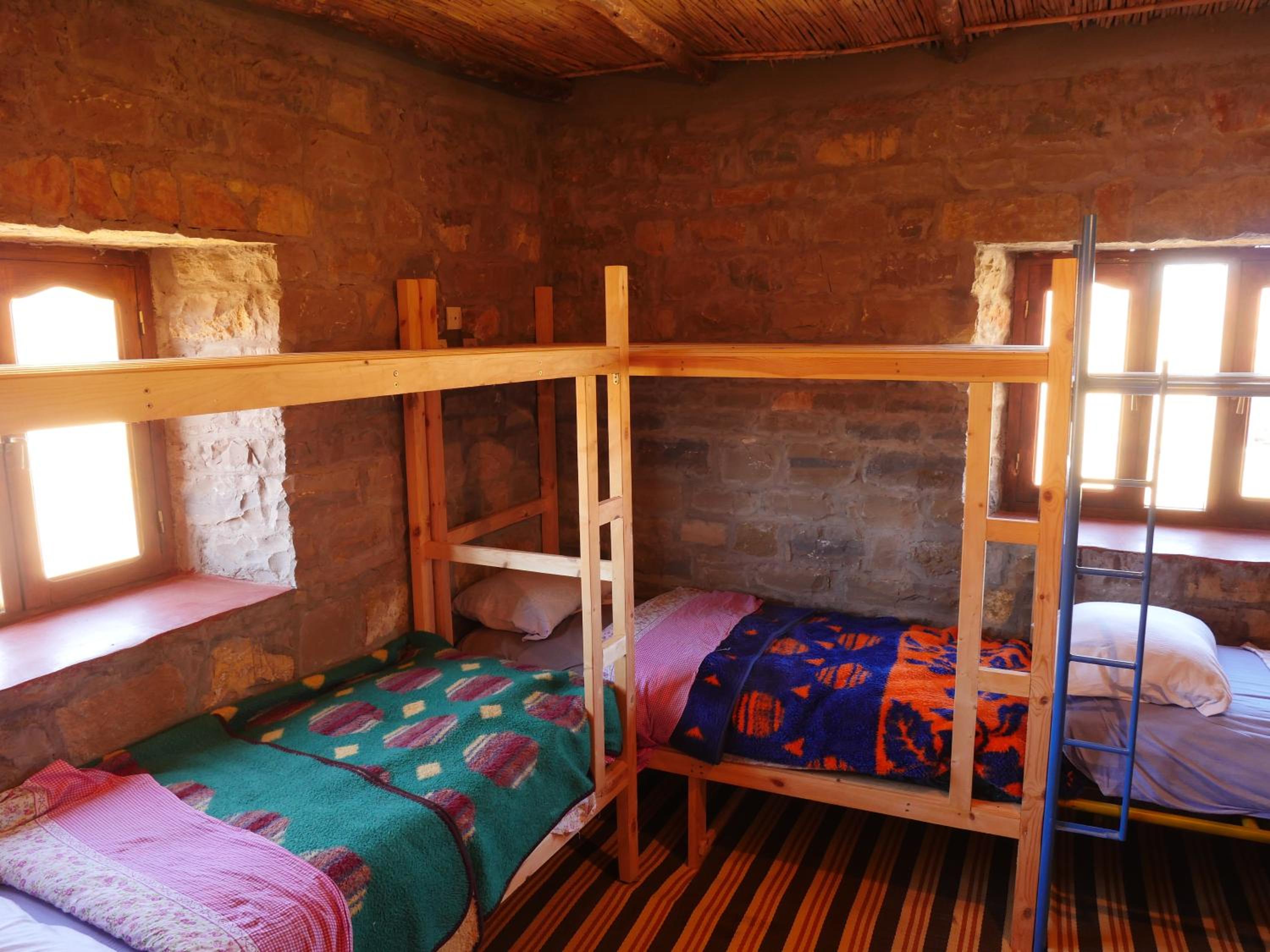 Bed in 6-Bed Dormitory Room photo 3