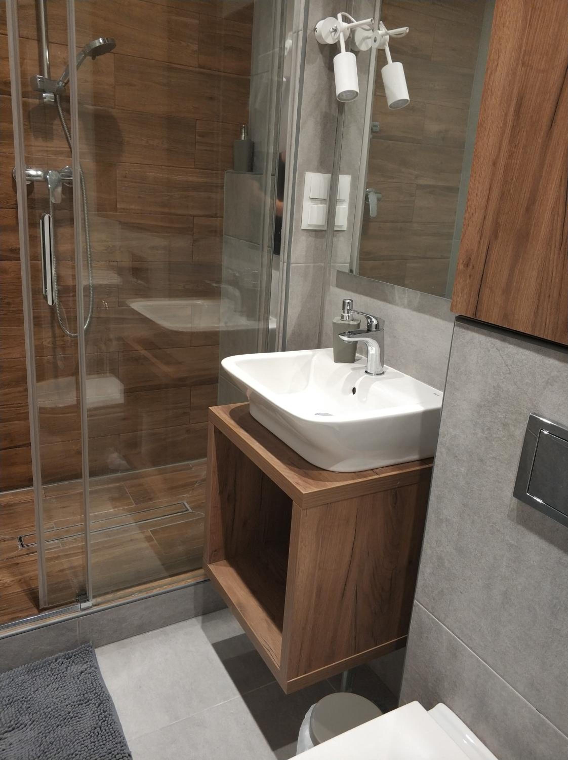 One-Bedroom Apartment - Photo 6
