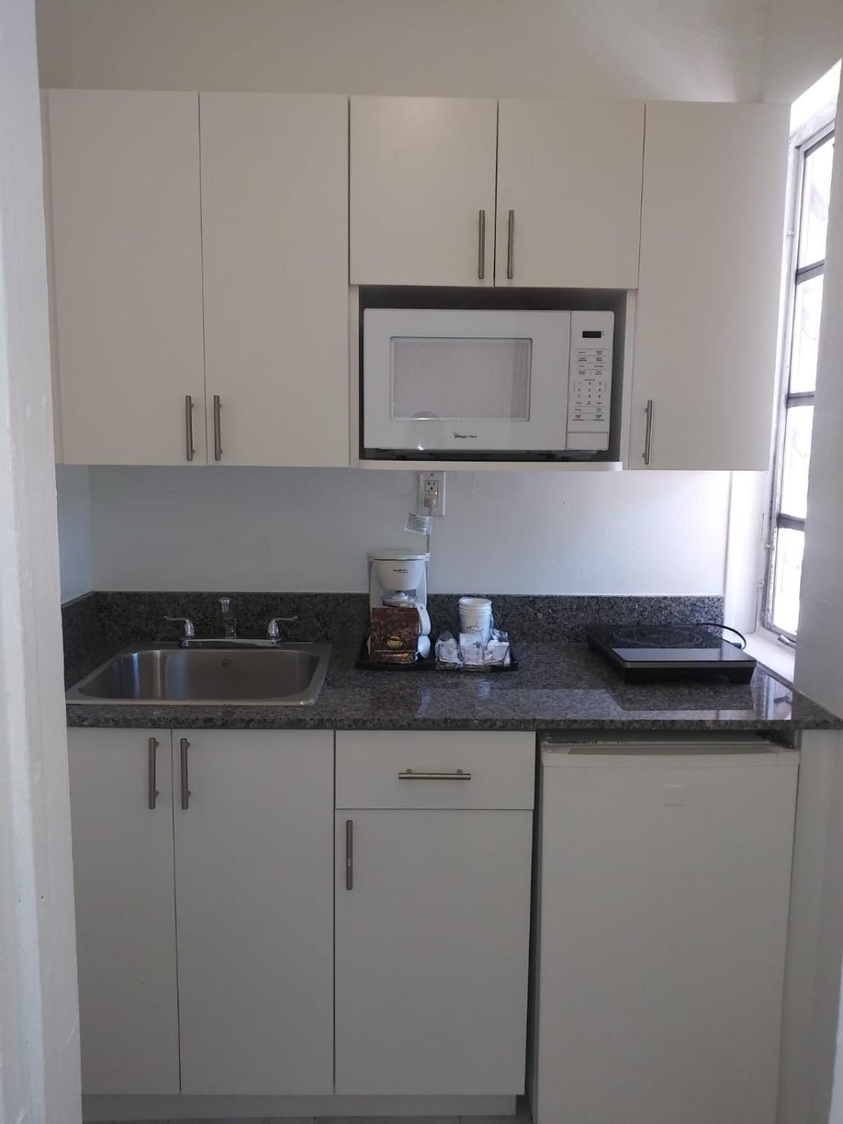 Studio two beds - Free Parking - Photo 3