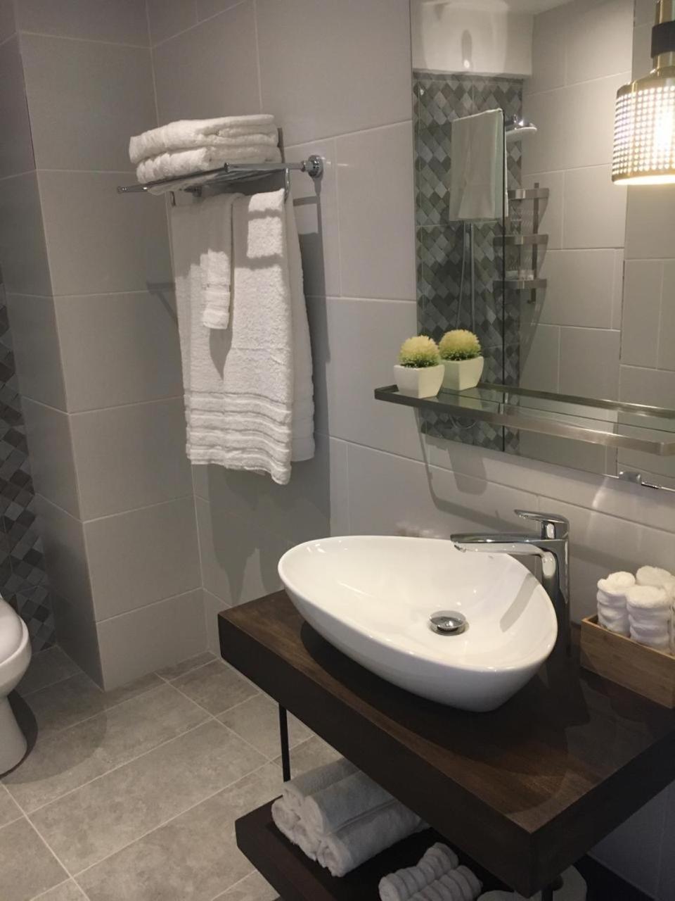 Standard Room photo 2