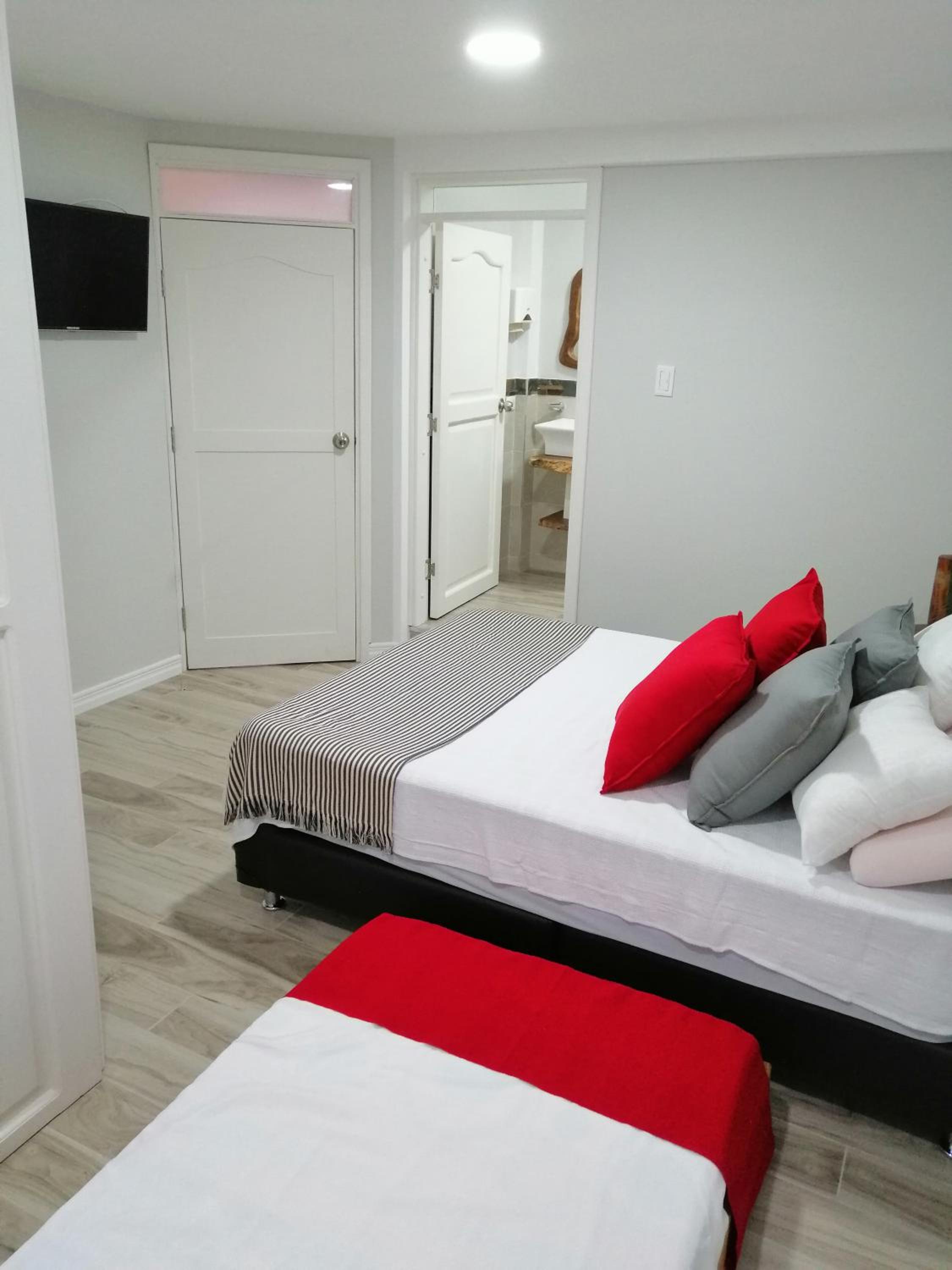 Triple Room With Bathroom photo 1