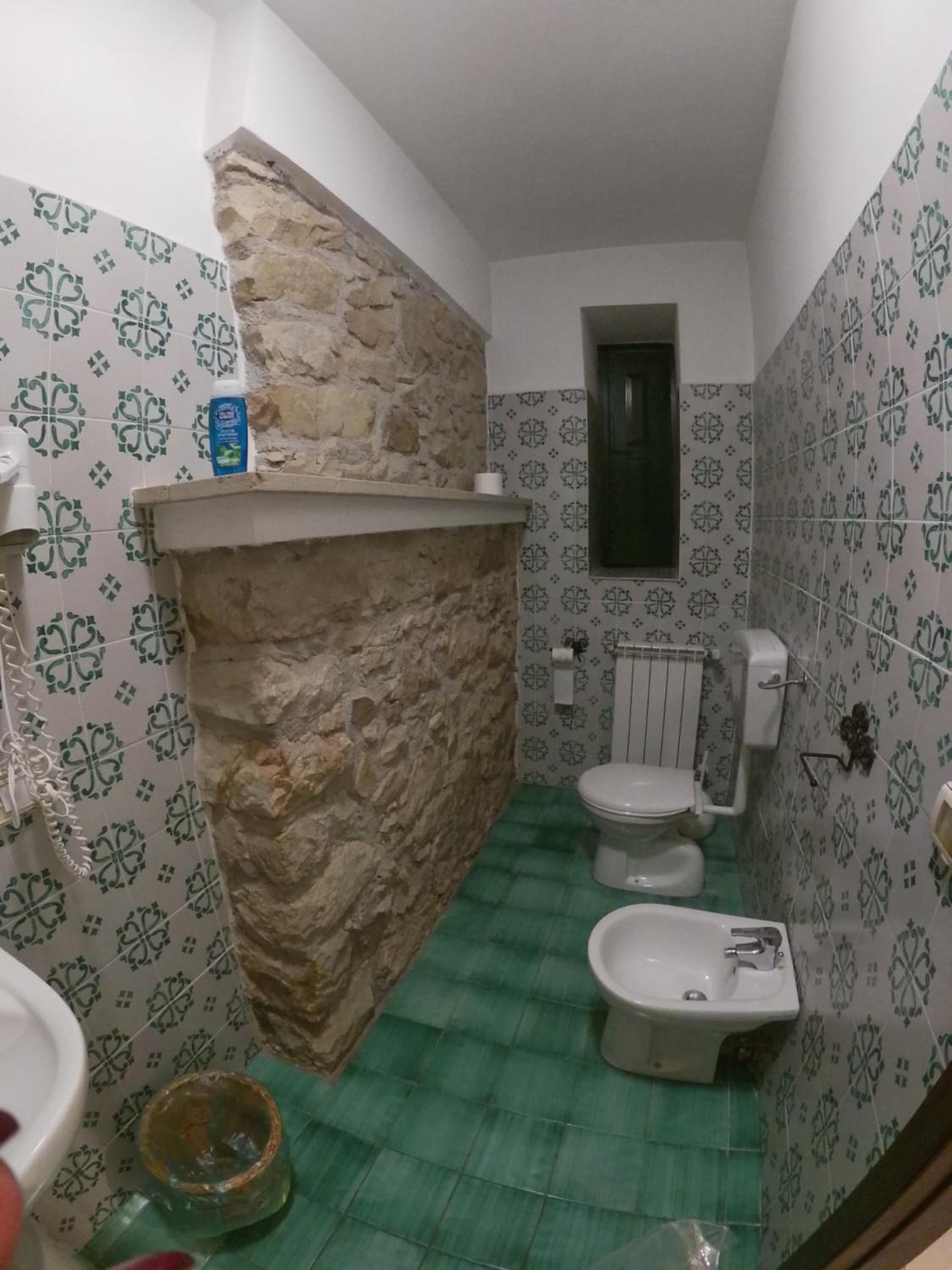 Double Room with Private Bathroom photo 3