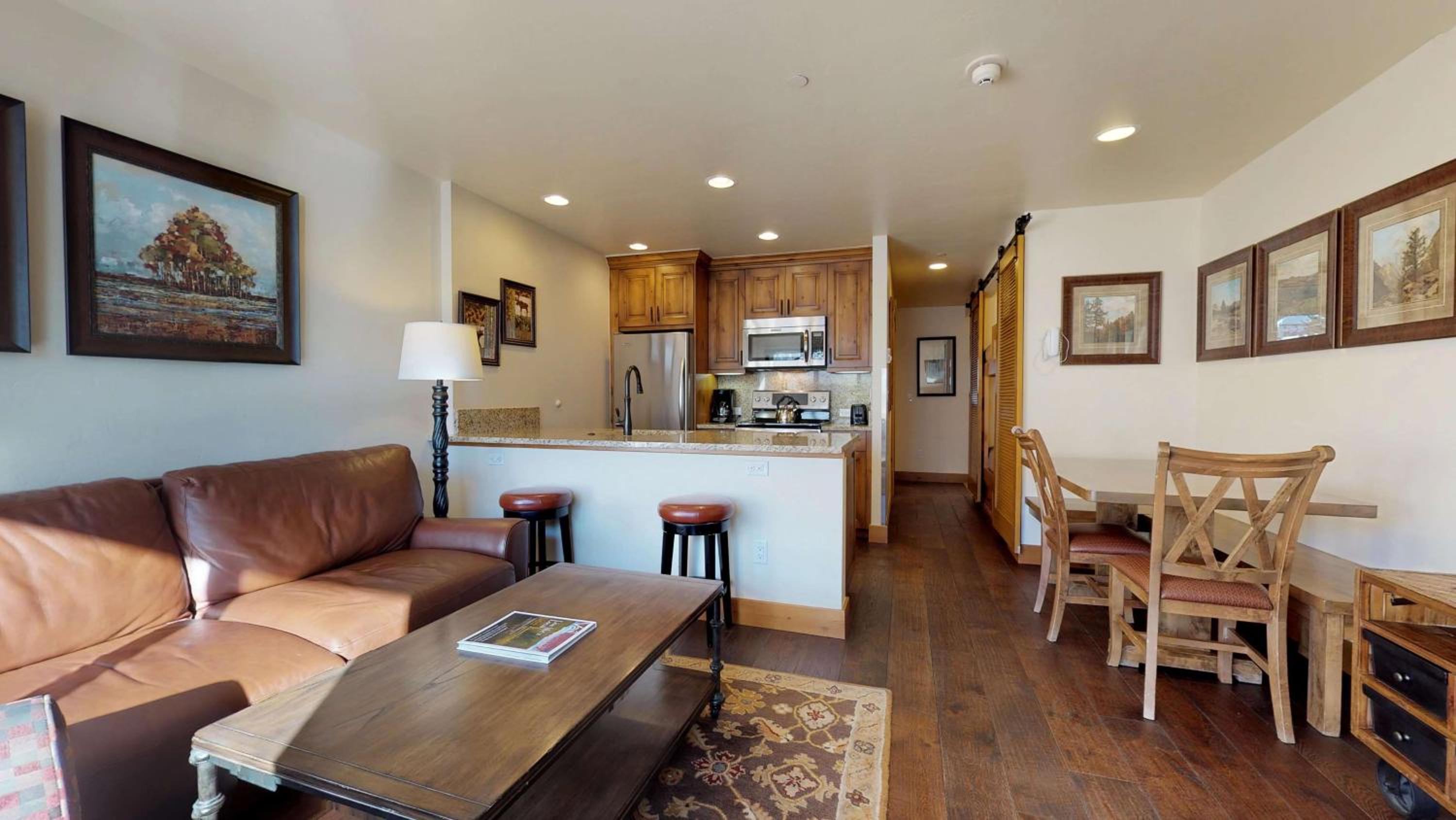 One-Bedroom Apartment