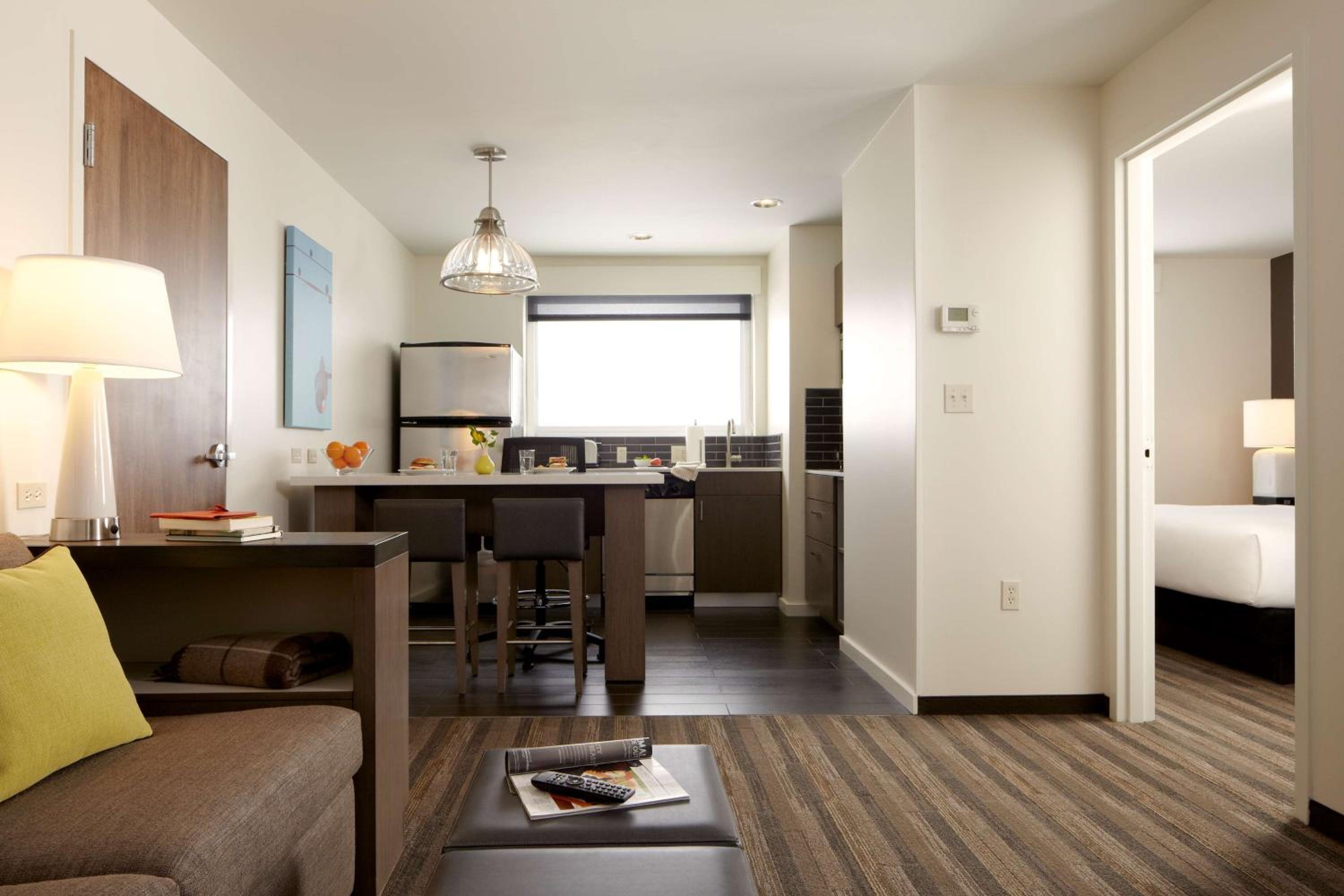 One-Bedroom King Suite with Sofa Bed and Kitchen - Photo 8
