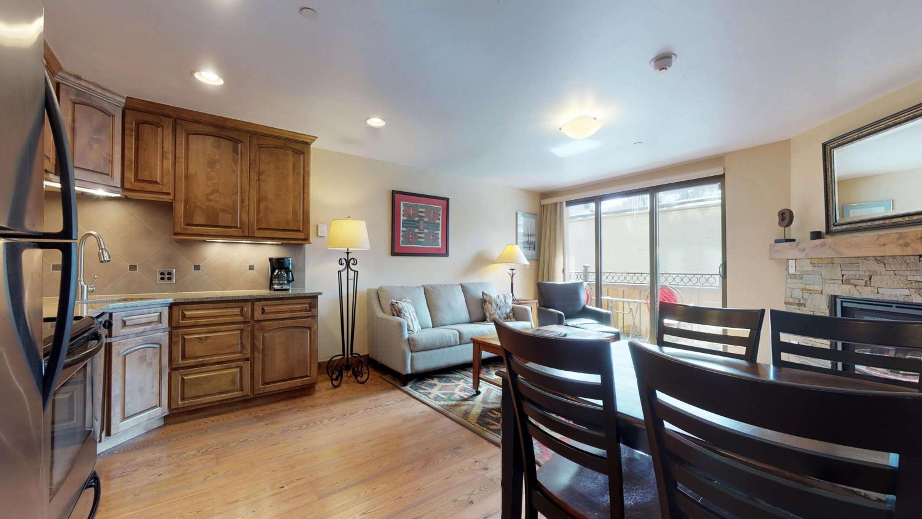 Deluxe One Bedroom Two Bathroom Flex