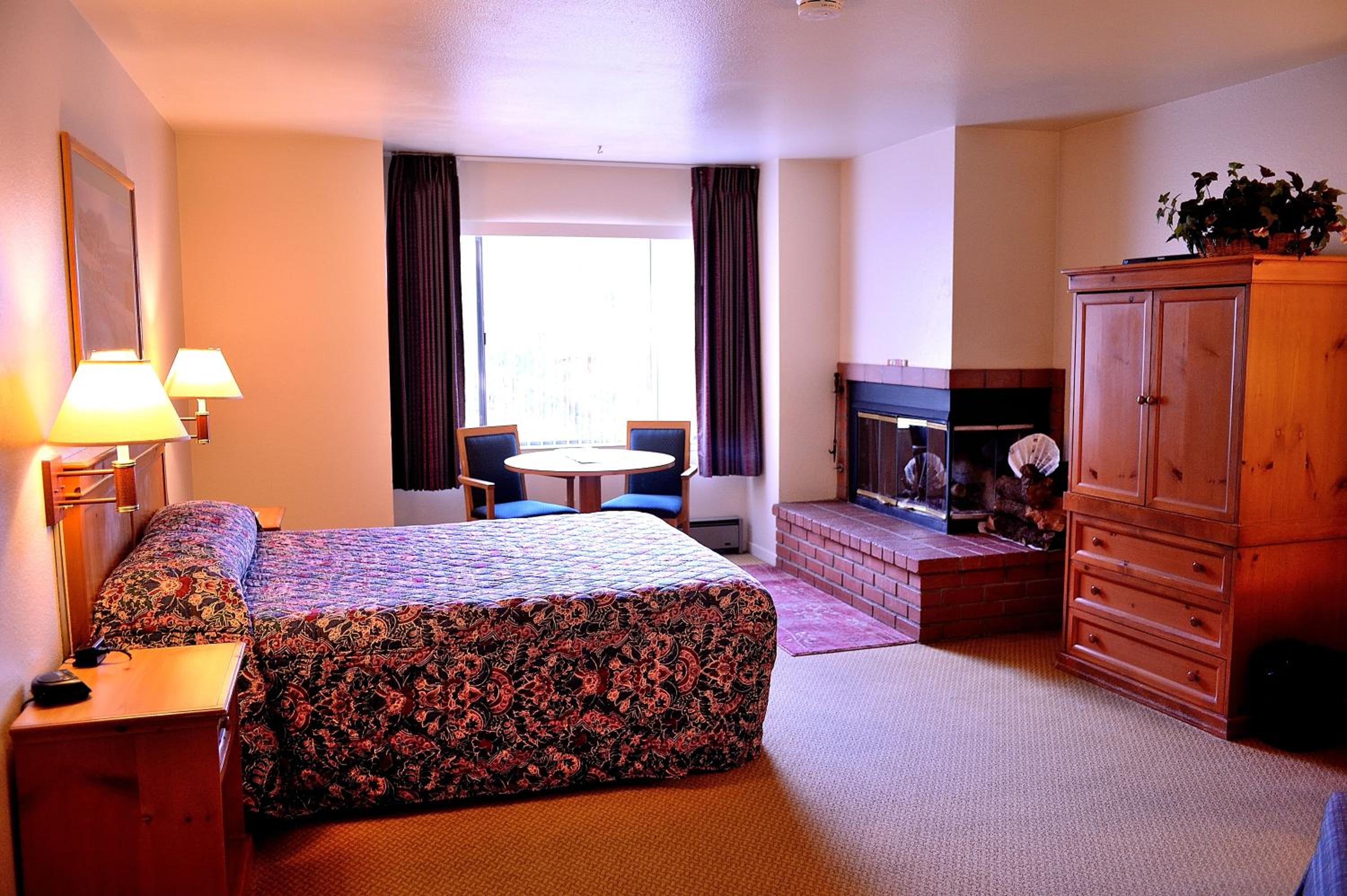 Queen Room - Photo 1