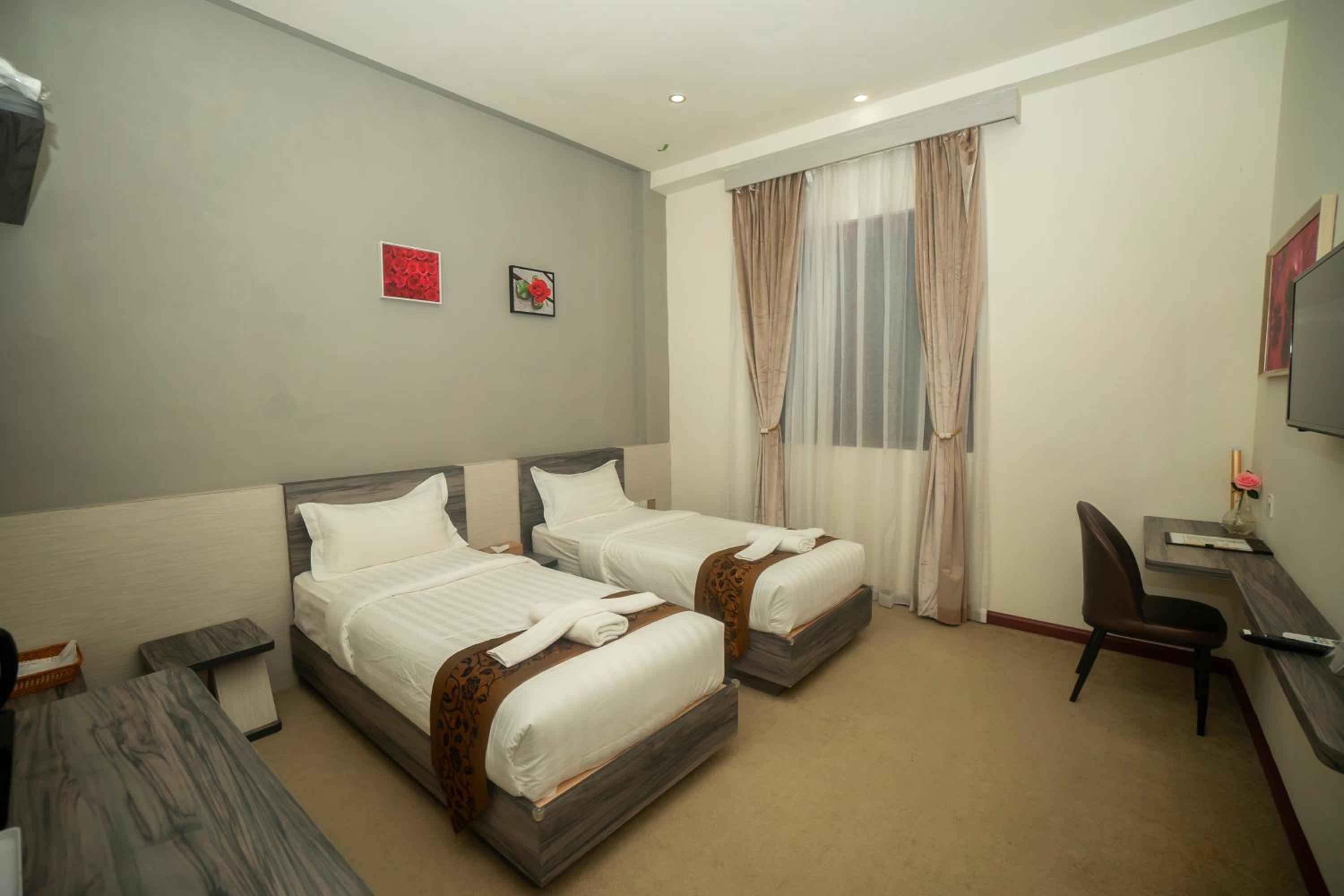 Superior Twin Room