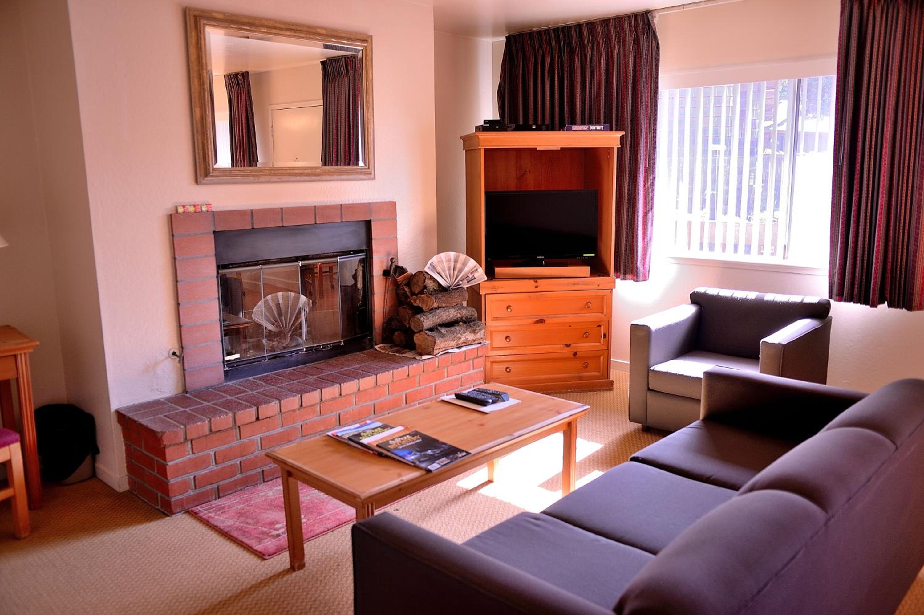 Two-Bedroom Apartment - Photo 1