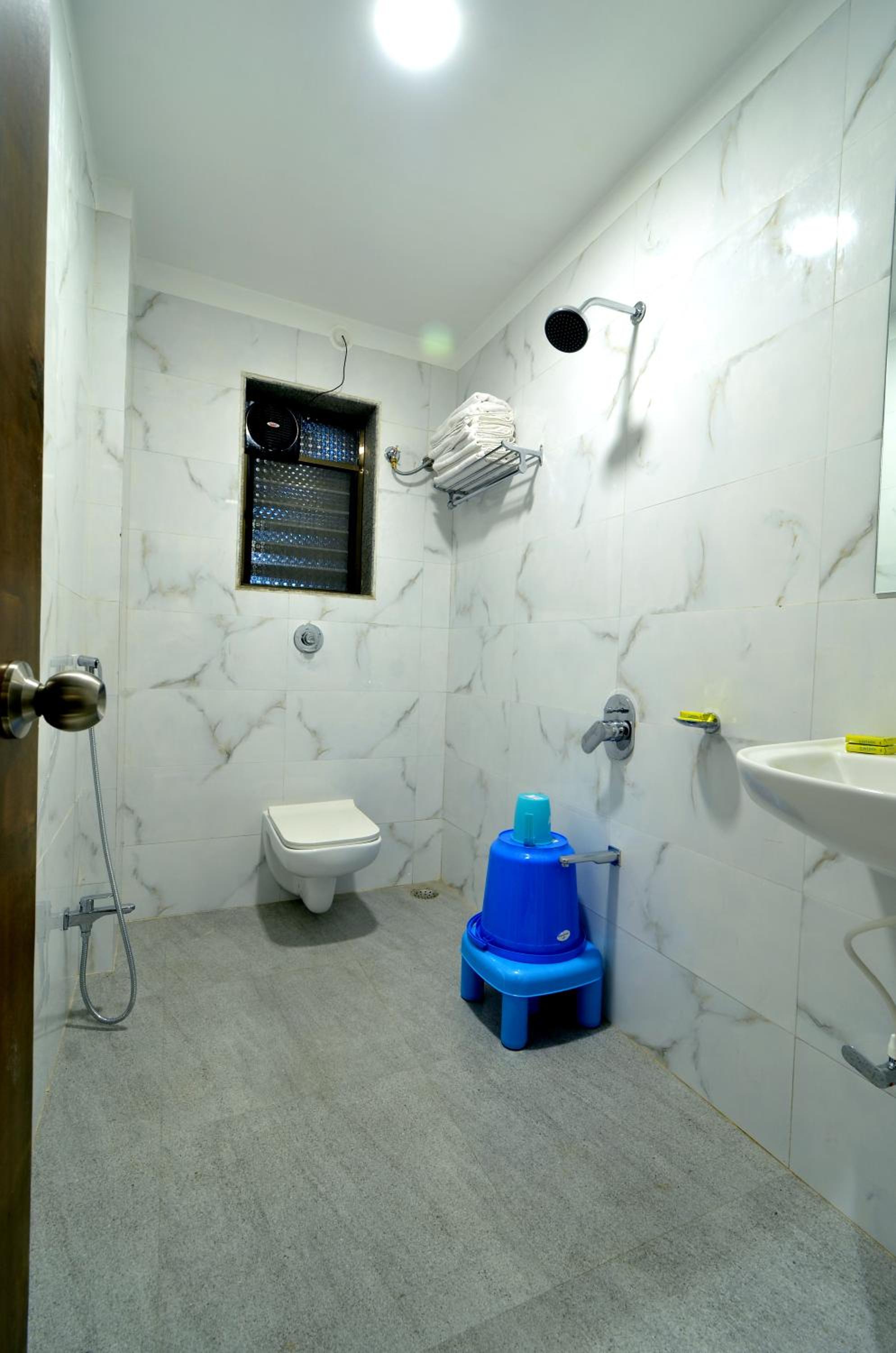 Deluxe King Room photo 3