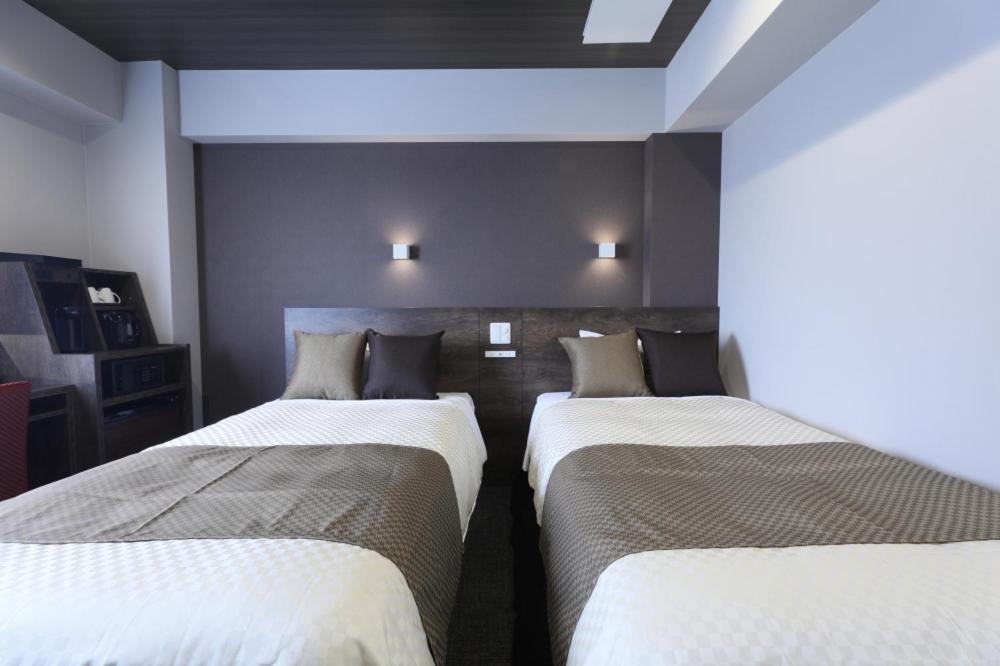 Twin Room - Photo 4
