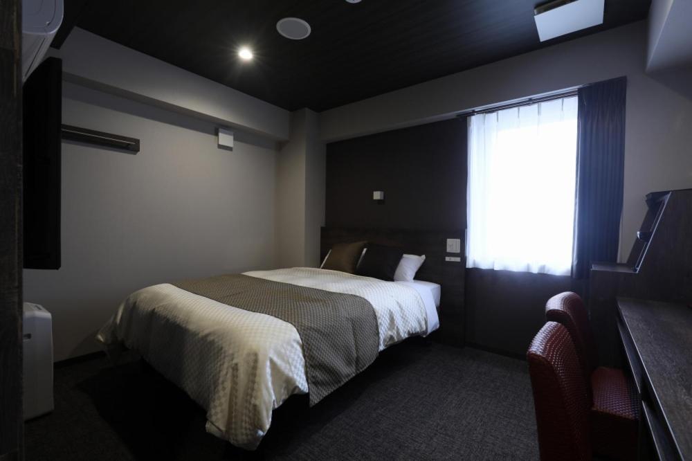 Single Room - Photo 1