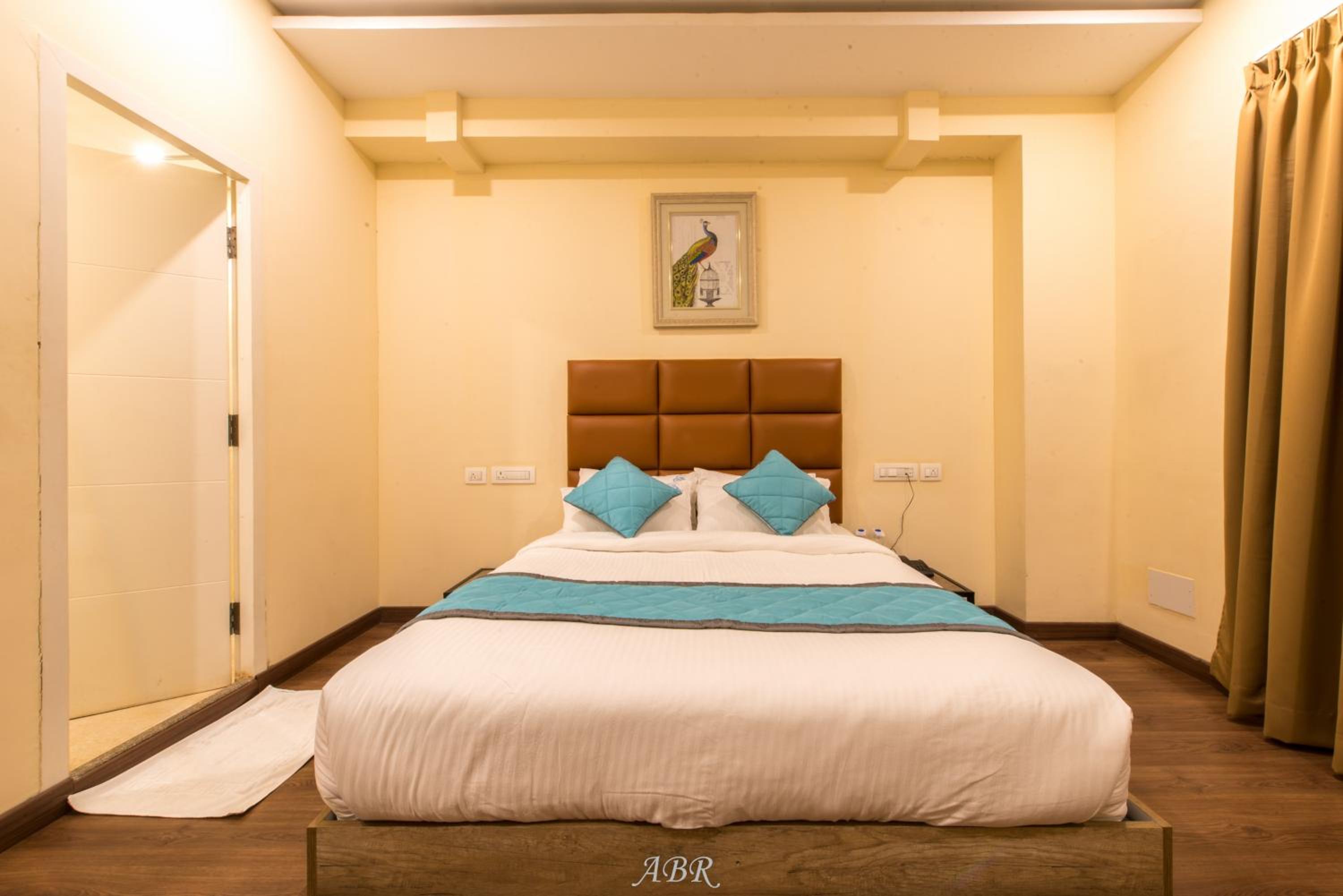 Deluxe Double Room - Photo 10