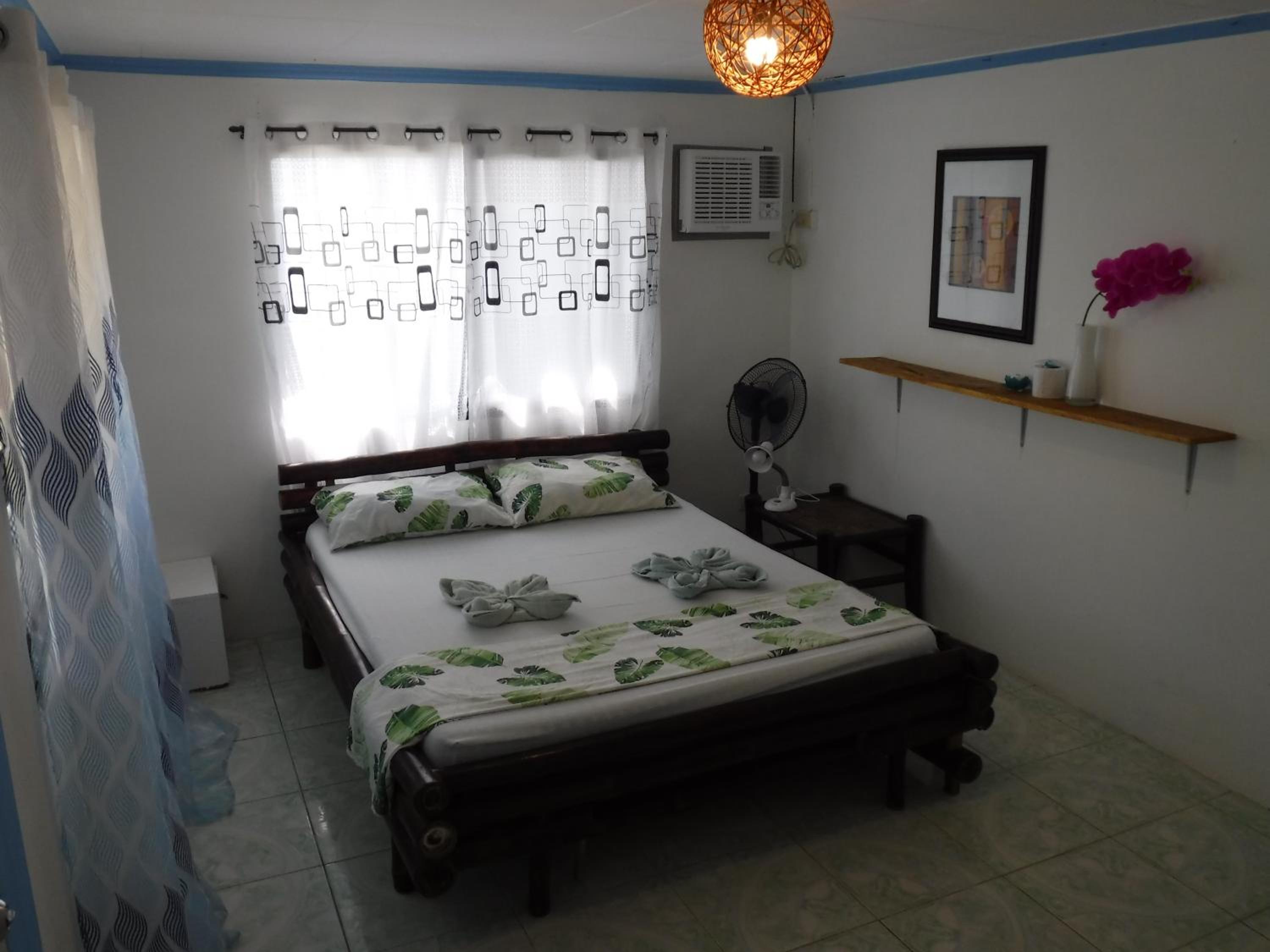 Bungalow with Sea View - Photo 11