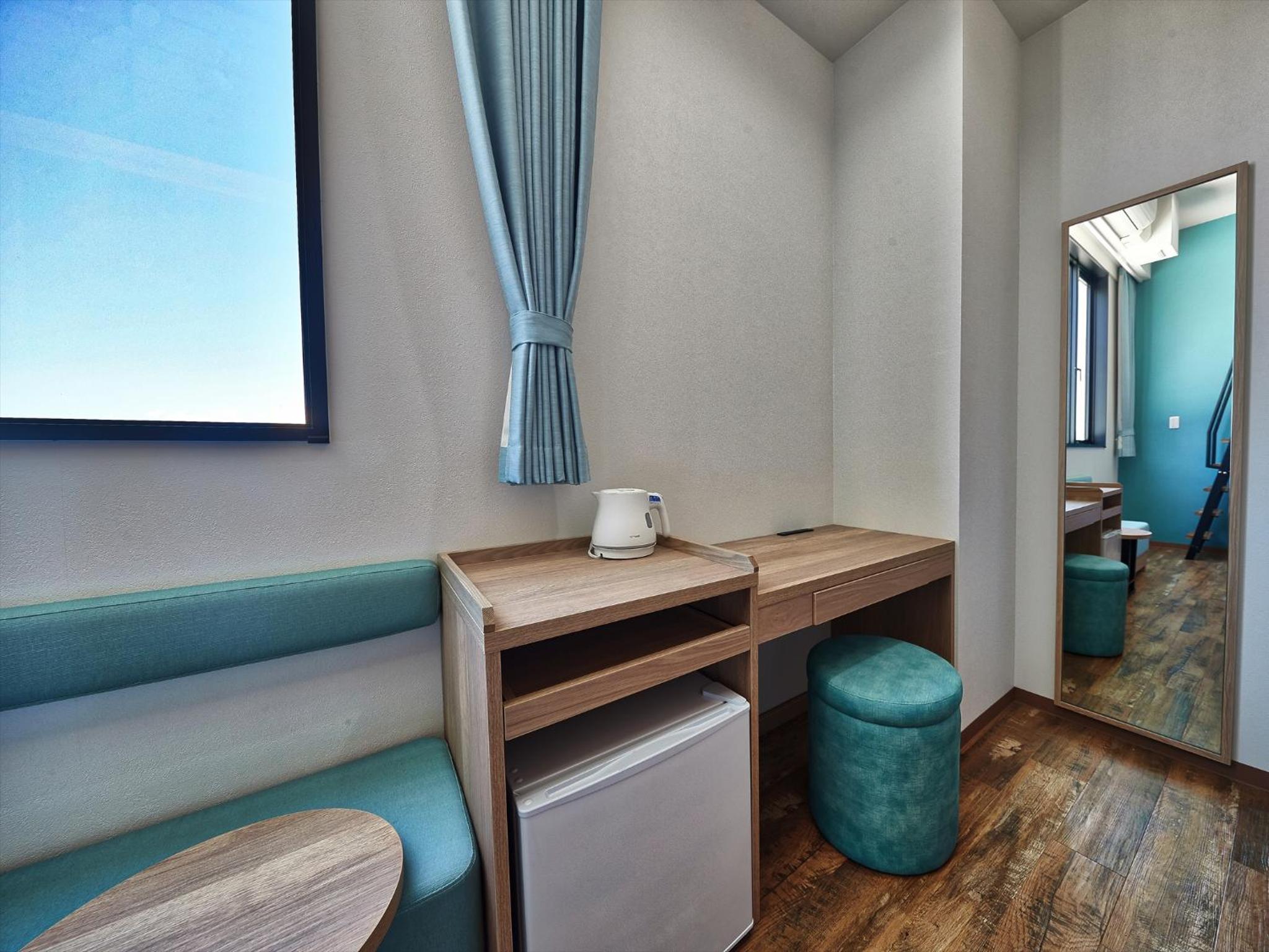 Quadruple Room with Loft - Photo 3