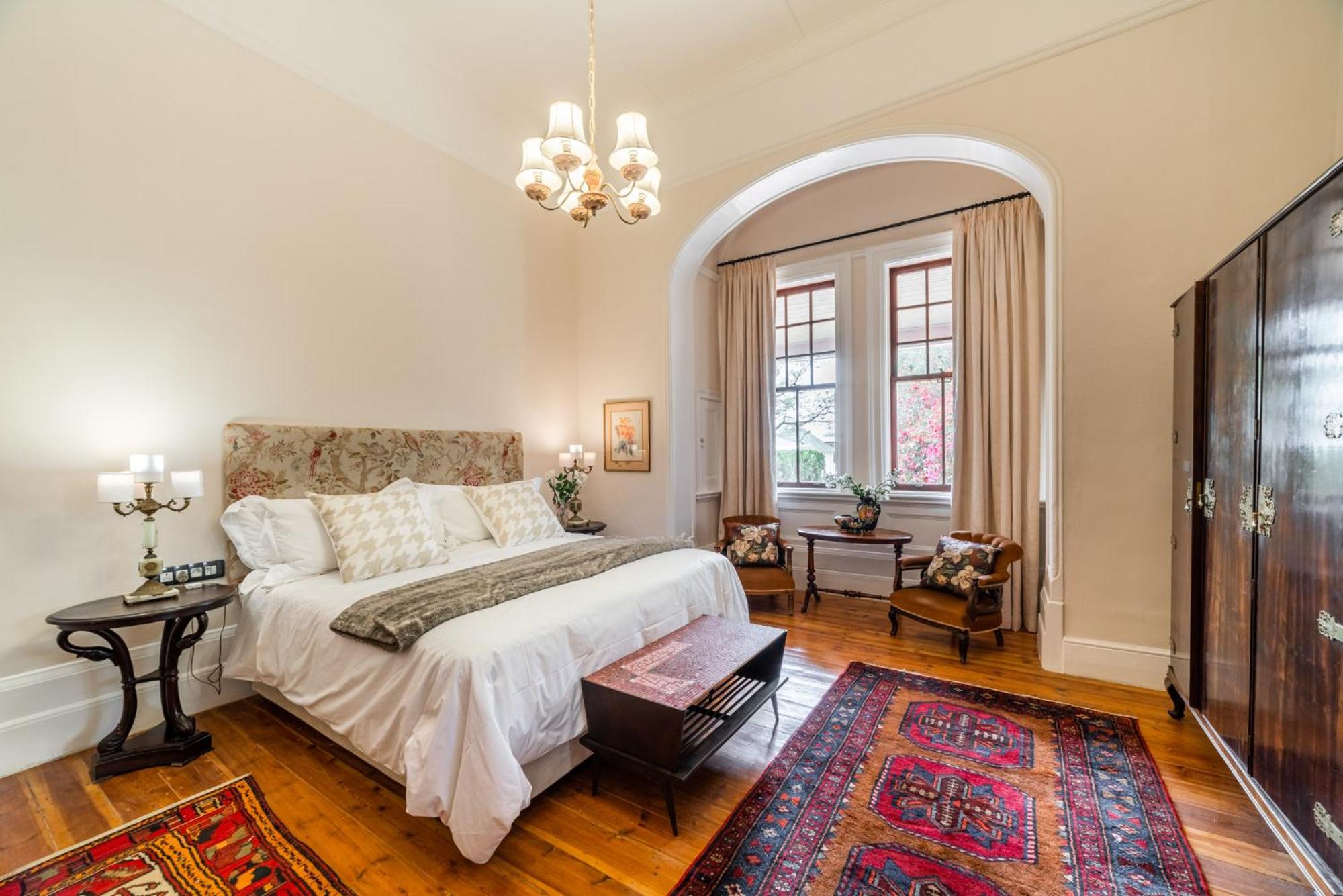 Superior King Room photo 1