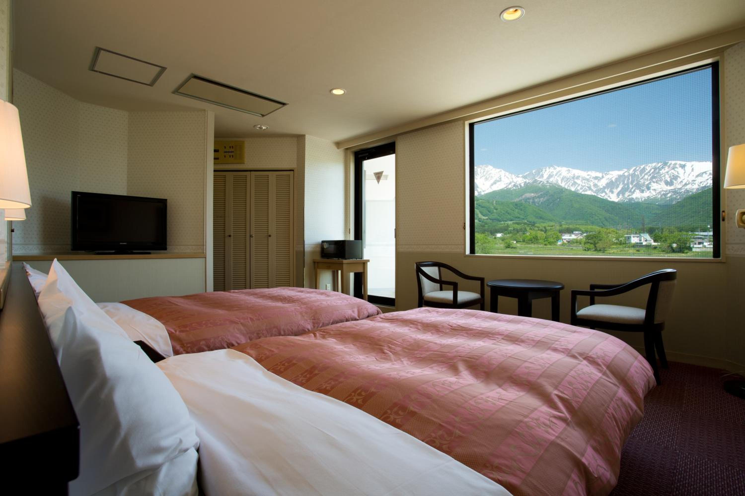 Twin Room - Photo 5