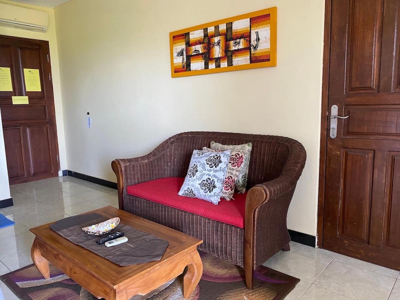Deluxe Double or Twin Room - Photo 12