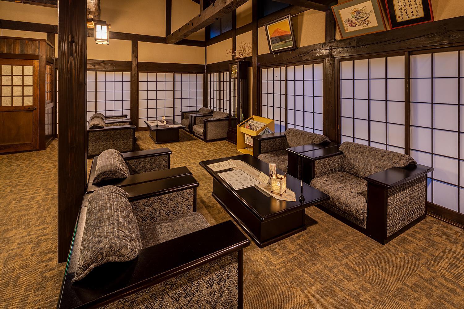 Twin Room with Tatami Area