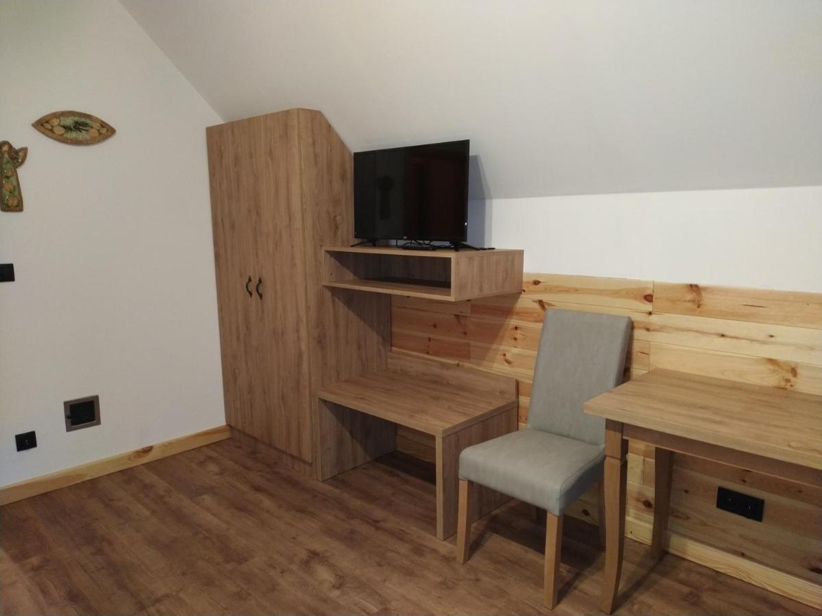 Three-Bedroom Chalet - Photo 11
