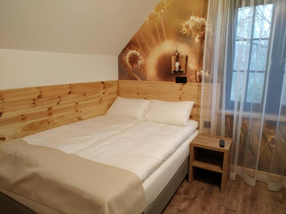 Three-Bedroom Chalet - Photo 3