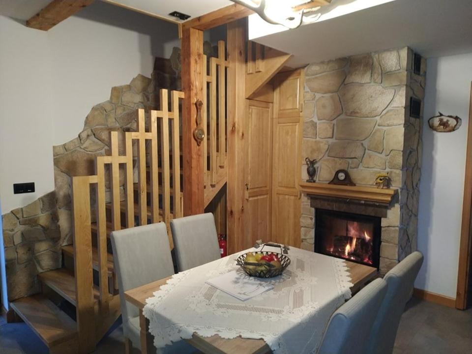 Three-Bedroom Chalet - Photo 4