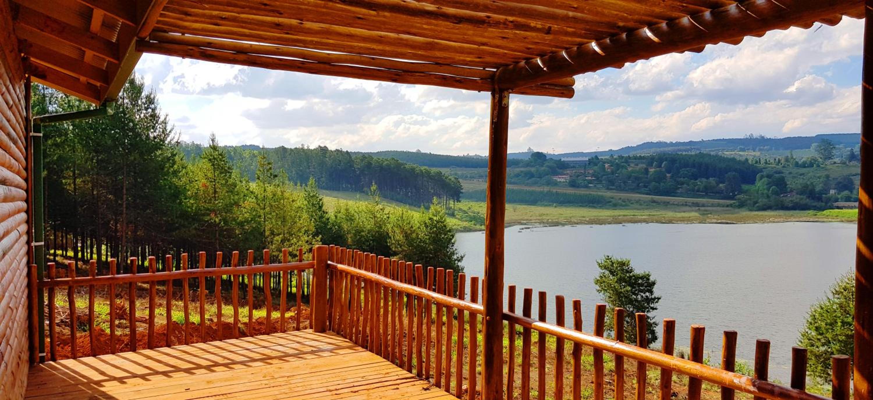 Four Bedroom Cabin - Photo 3