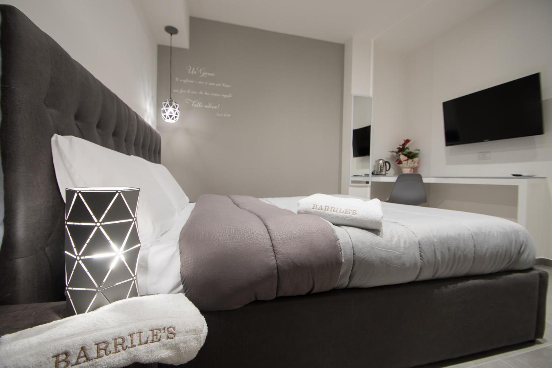 Double Room - Photo 1