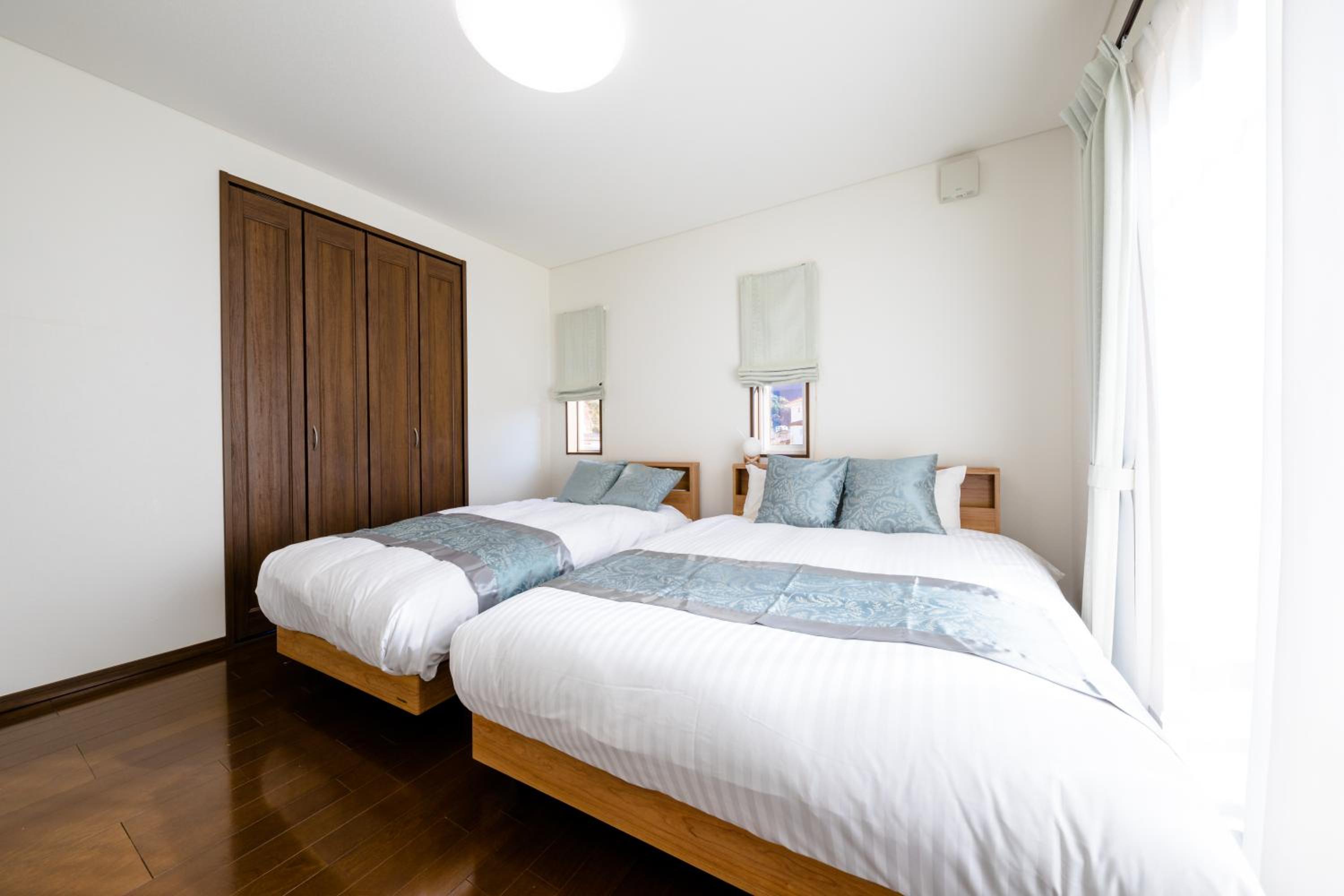 Three-Bedroom Villa - Photo 20