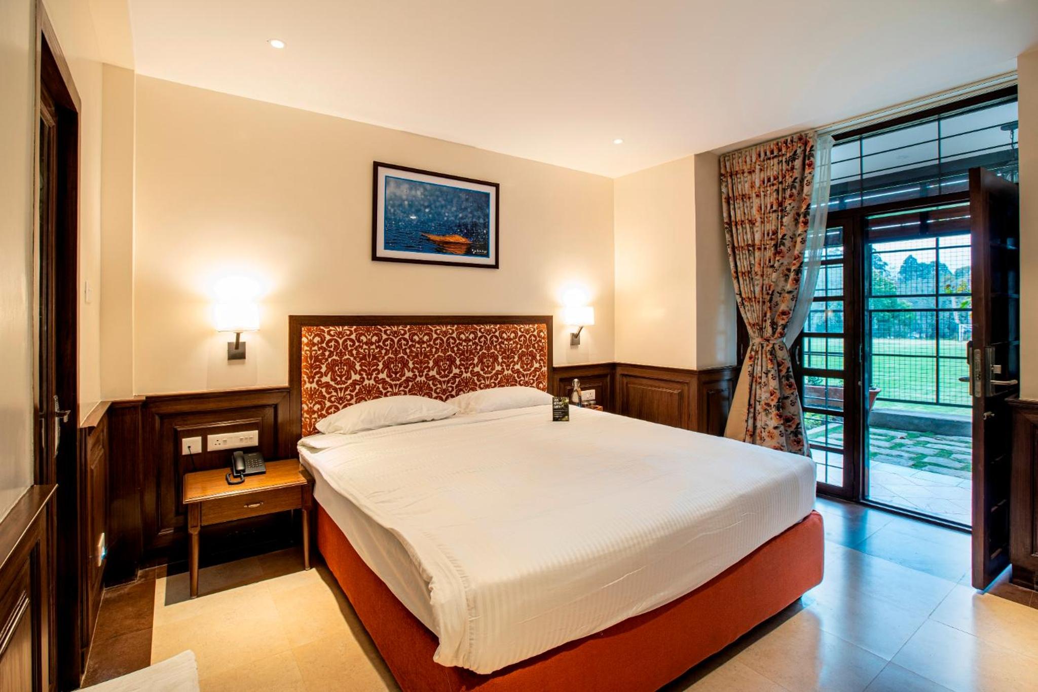 Standard Double Room - Photo 7