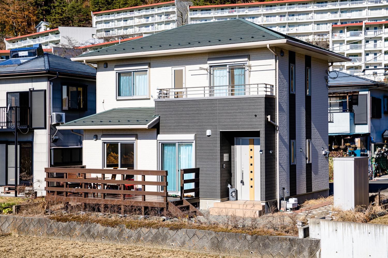 Three-Bedroom Villa - Photo 12
