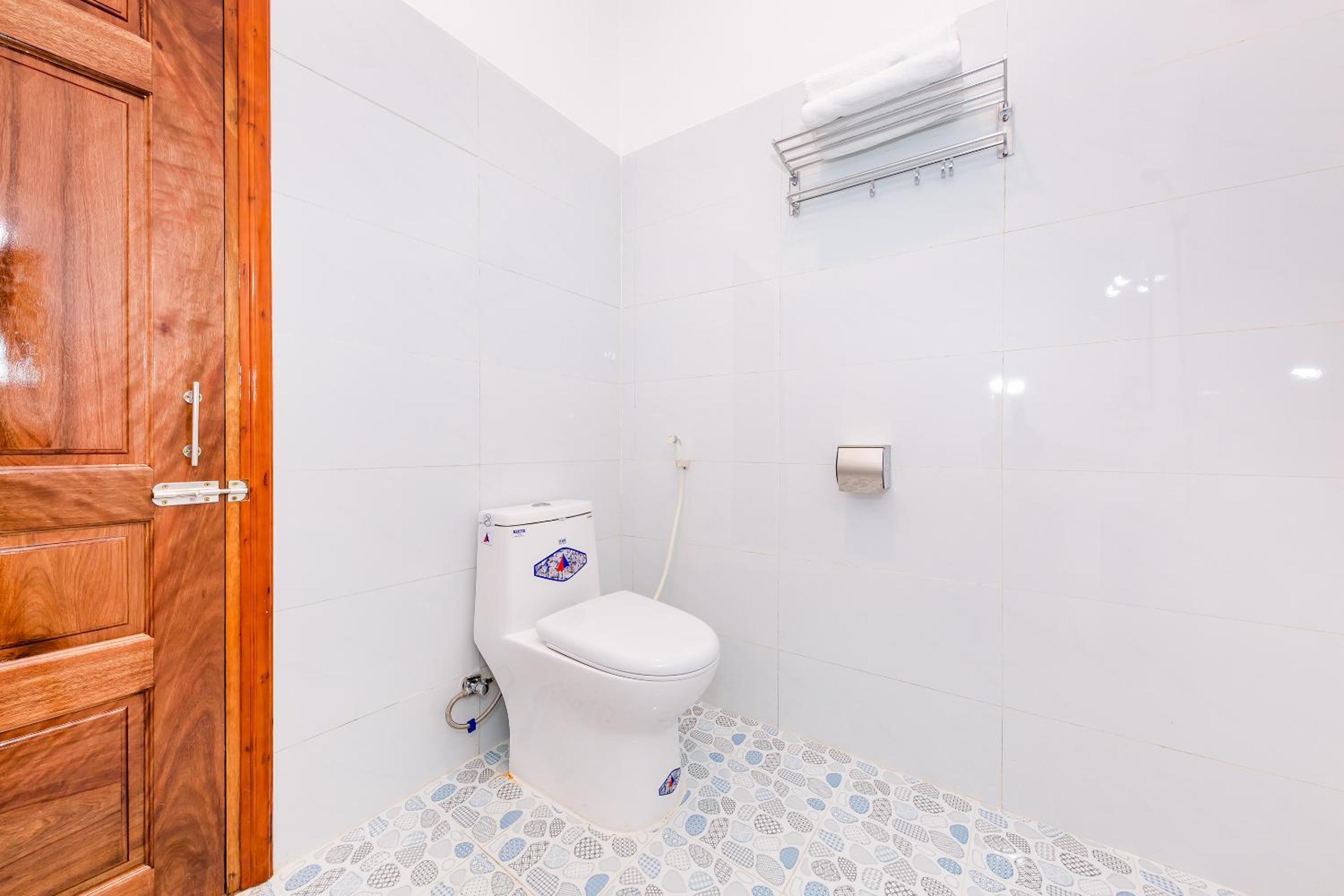 Deluxe Triple Room - Photo 9