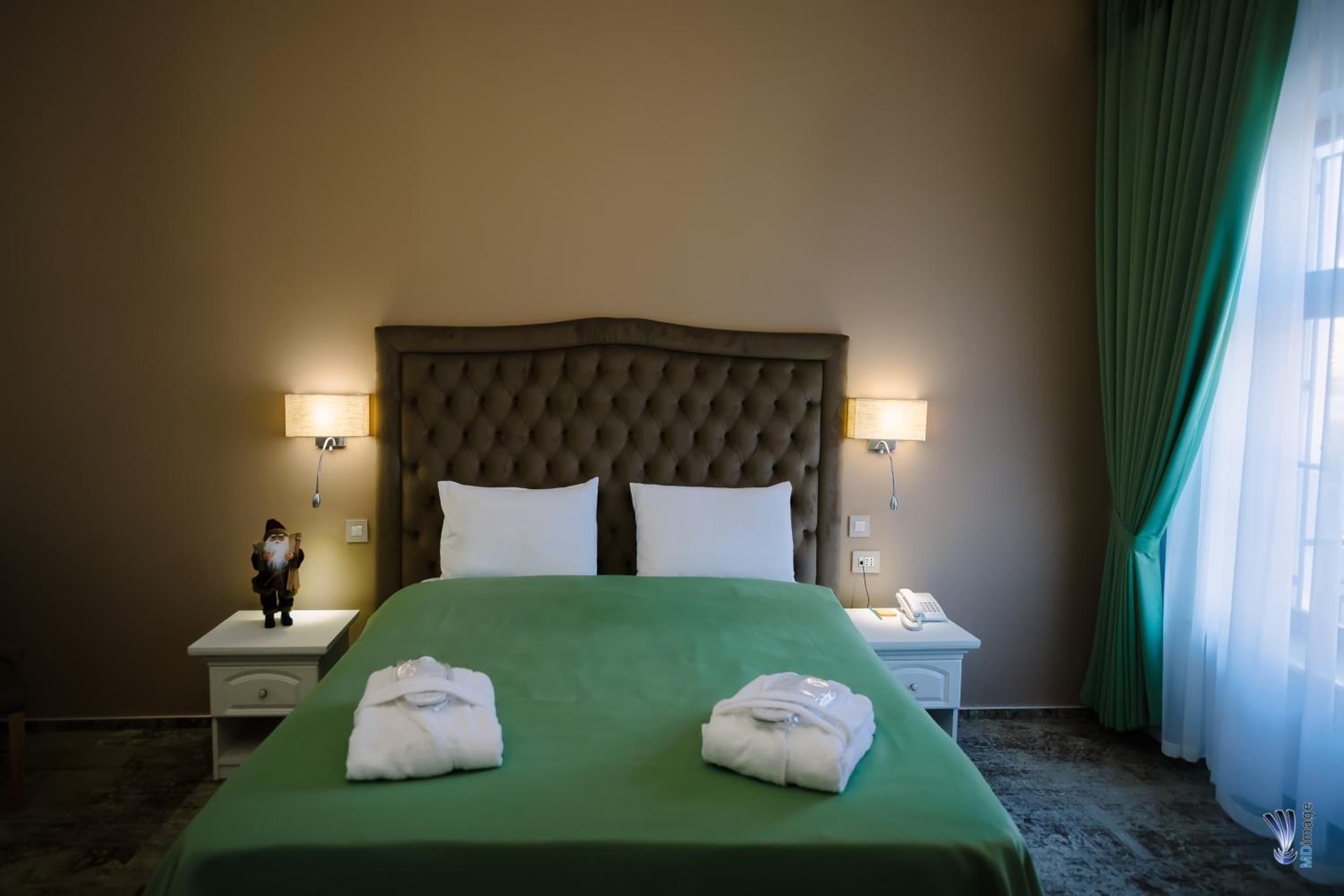 Superior Double Room - Photo 1