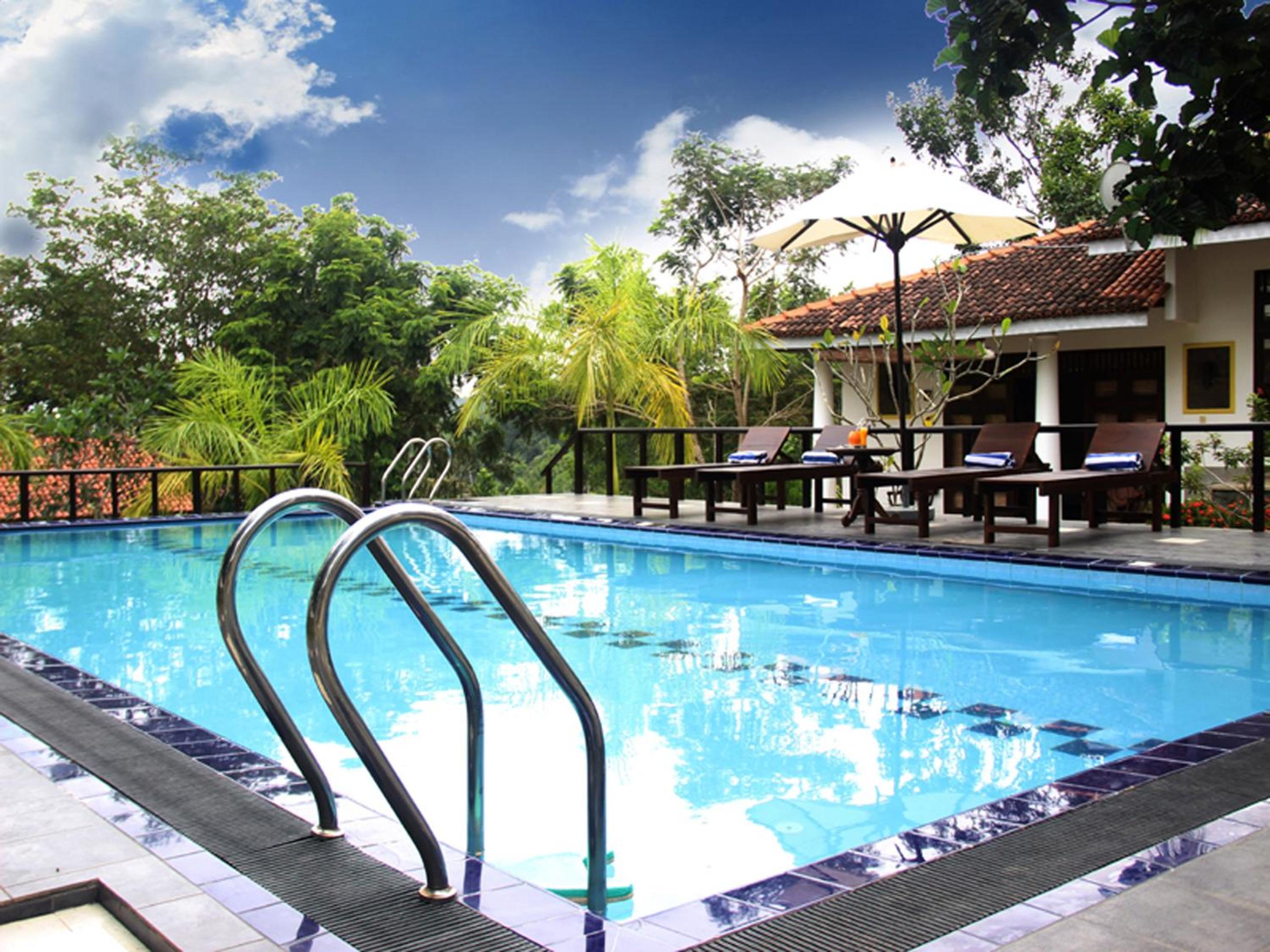 Double Room with Pool View photo 1
