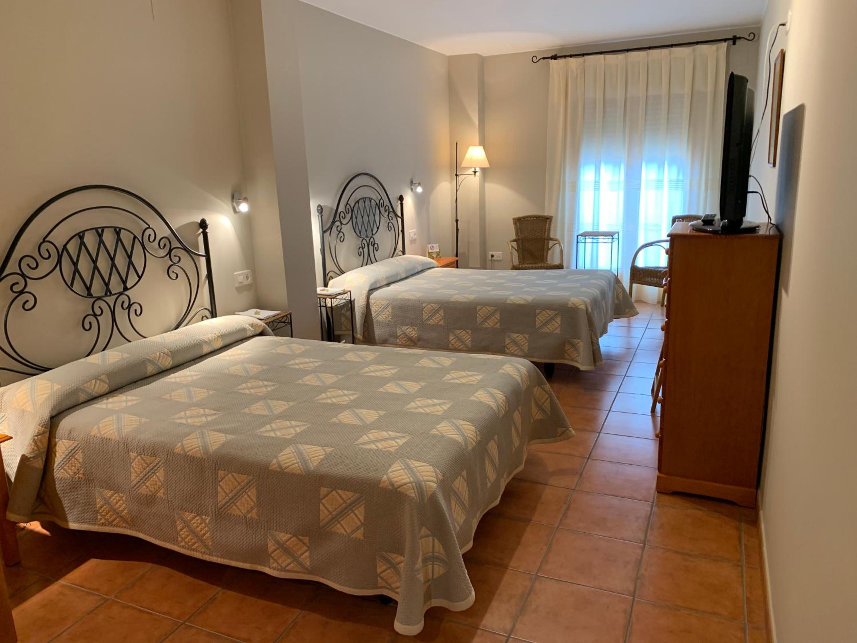 Habitación Familiar (2 Adultos + 2 Niños)