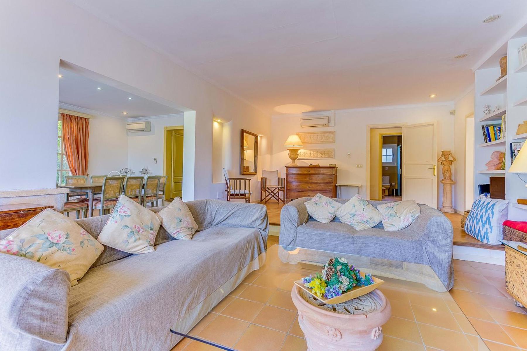 Villa de Cuatro Habitaciones