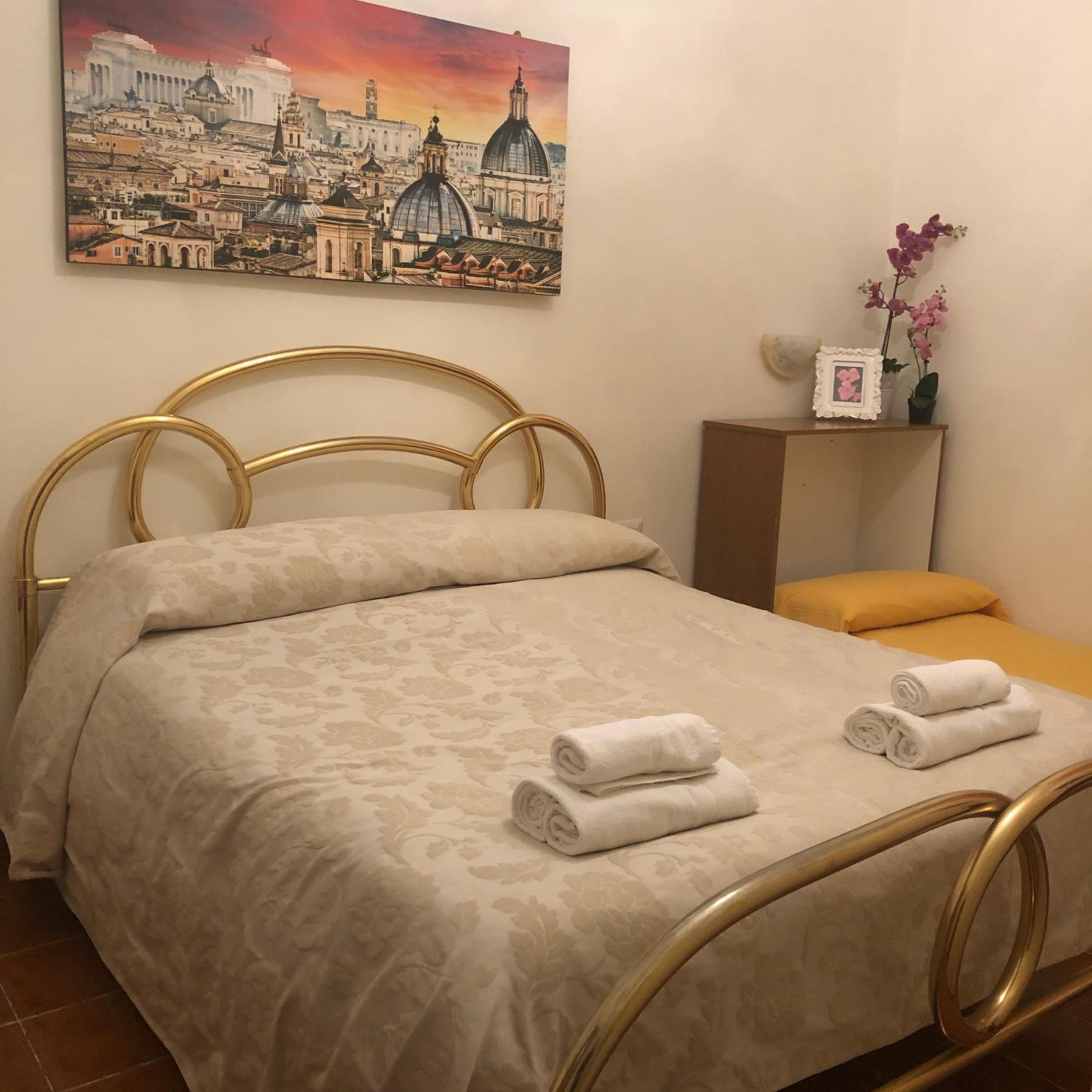 Double Room With Private External Bathroom