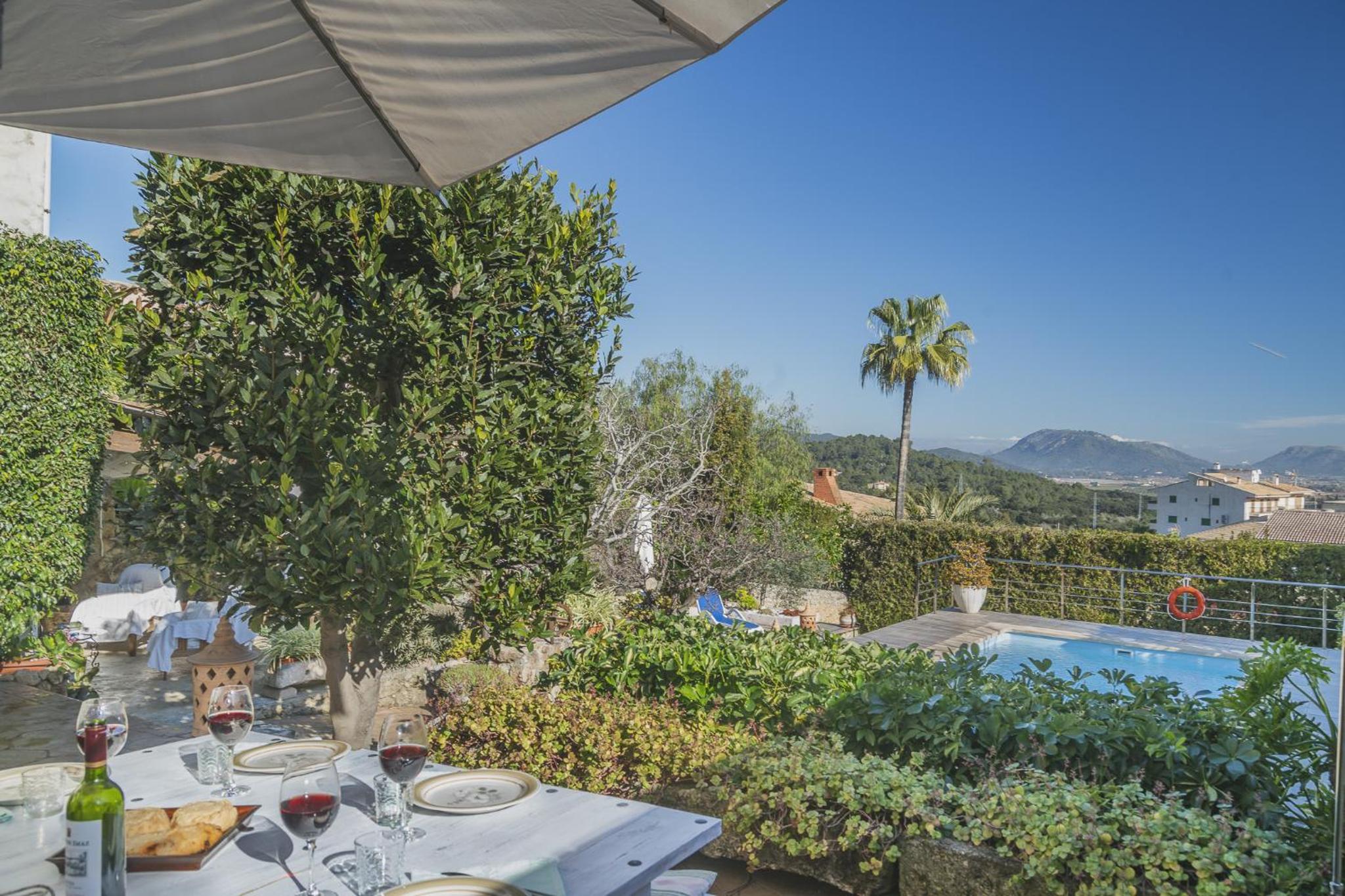 Two-Bedroom House photo 3