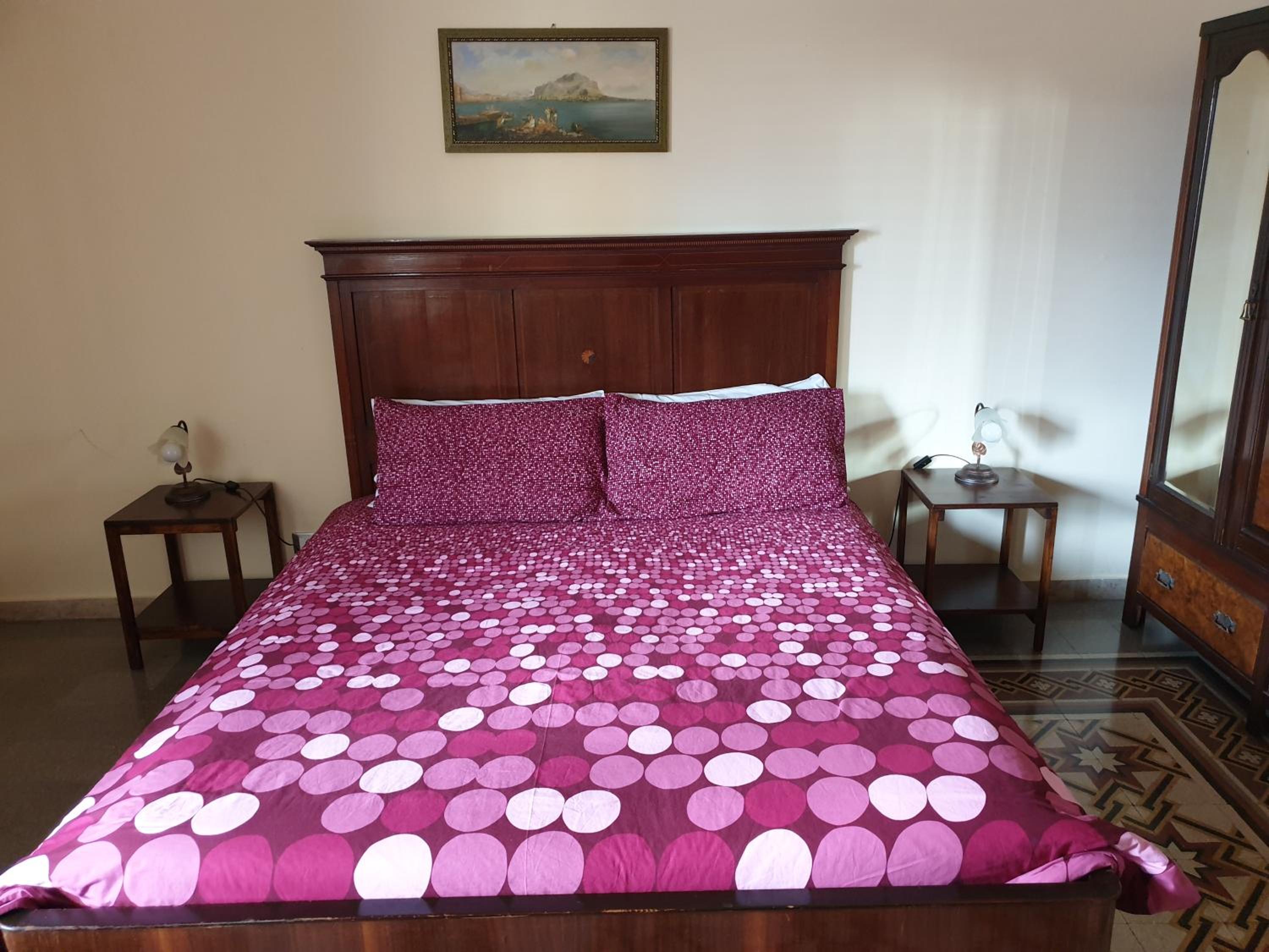 Double Room - Photo 1
