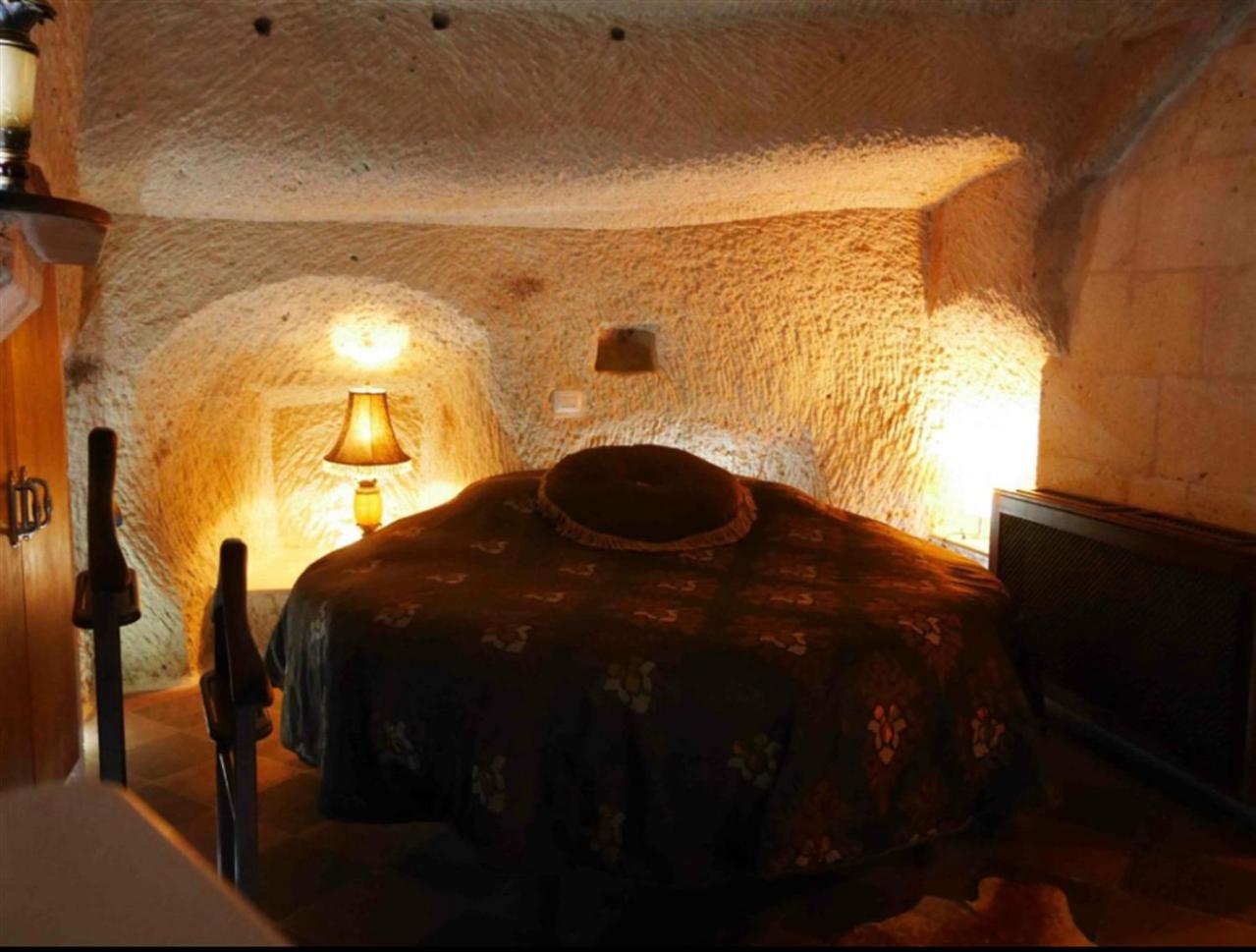 Standard Double Cave photo 1