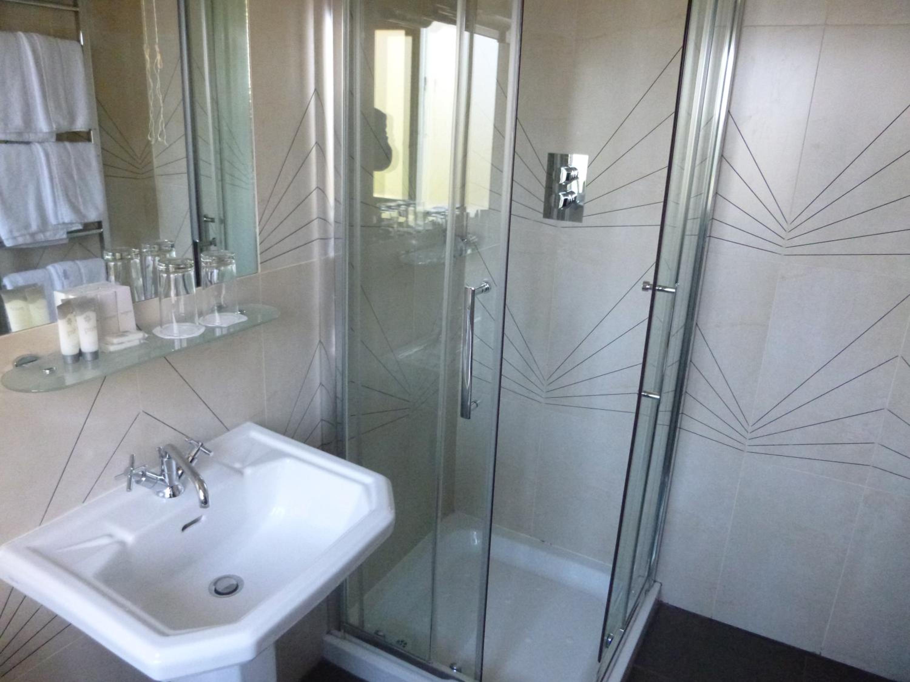 Single Room photo 2
