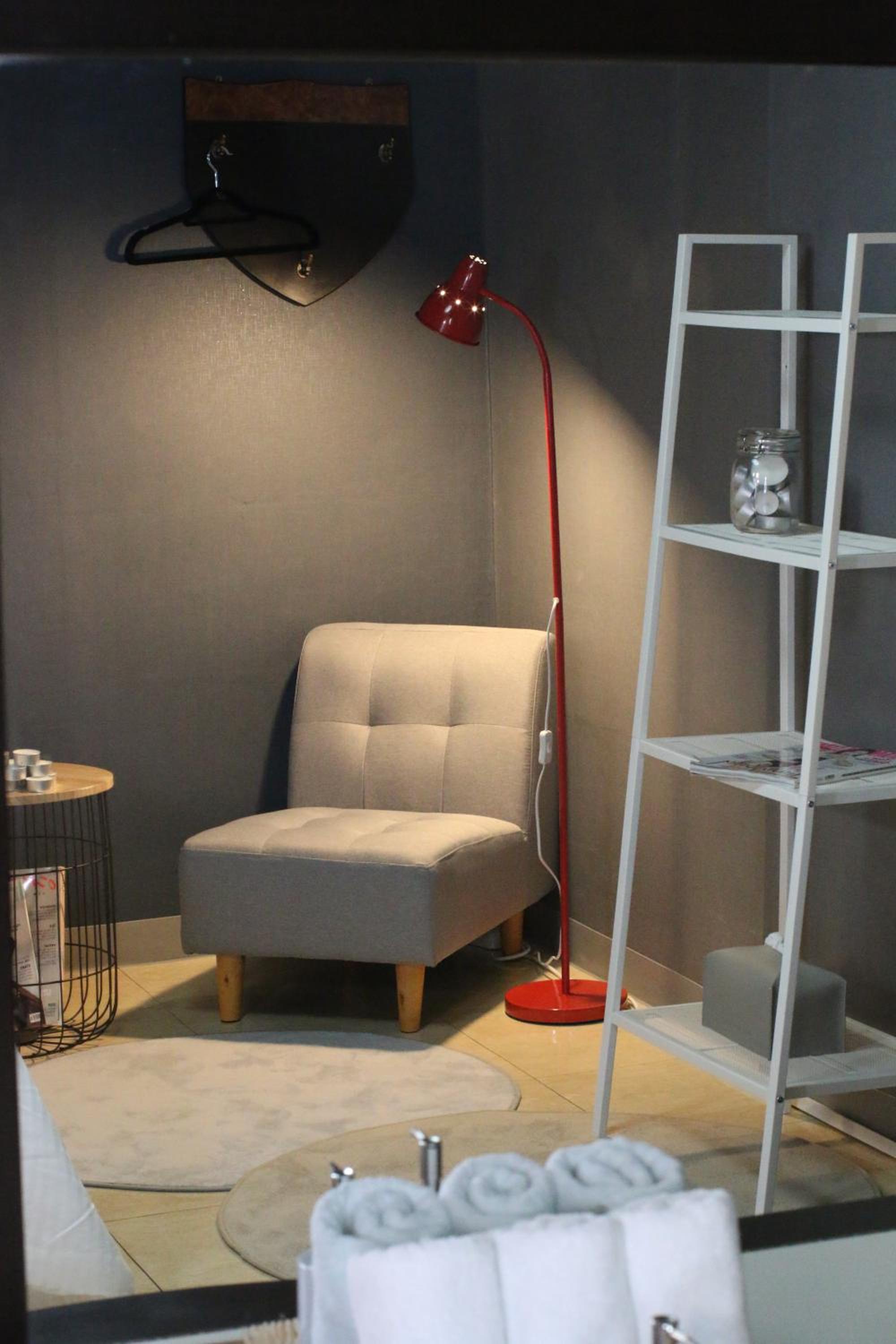 Standard Double Room - Photo 8