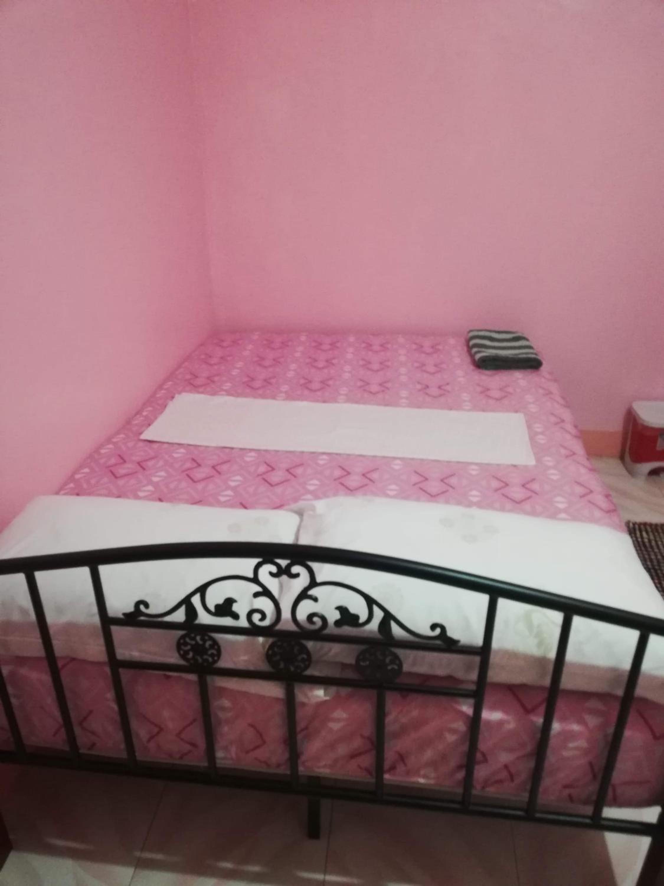 Economy Double Room - Photo 3