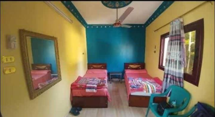 Three-Bedroom House - Photo 8