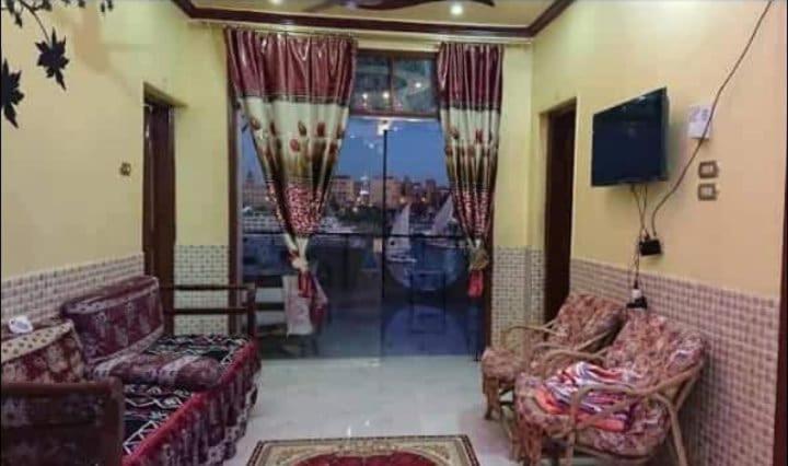 Three-Bedroom House - Photo 1