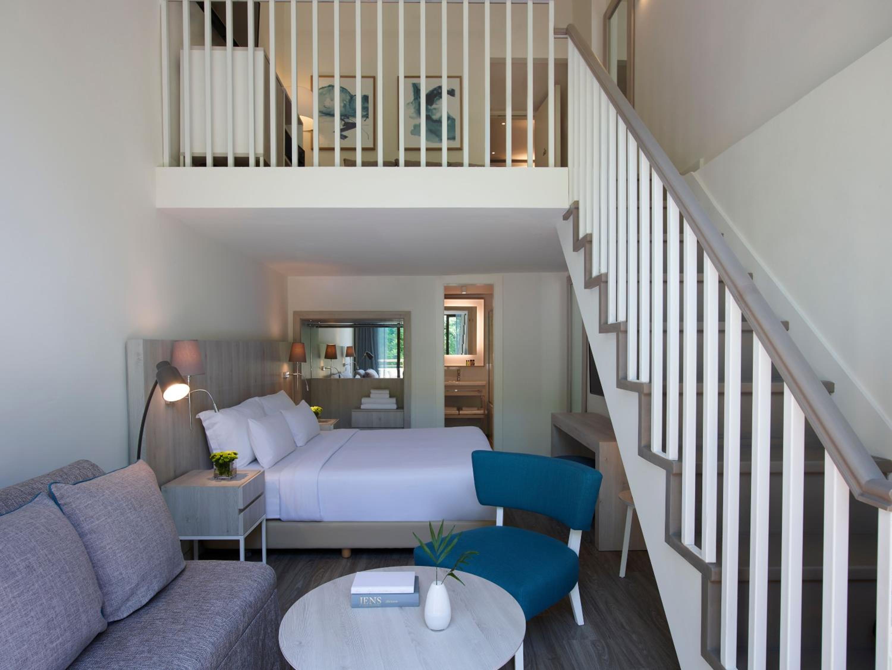 Duplex Suite with Forest View